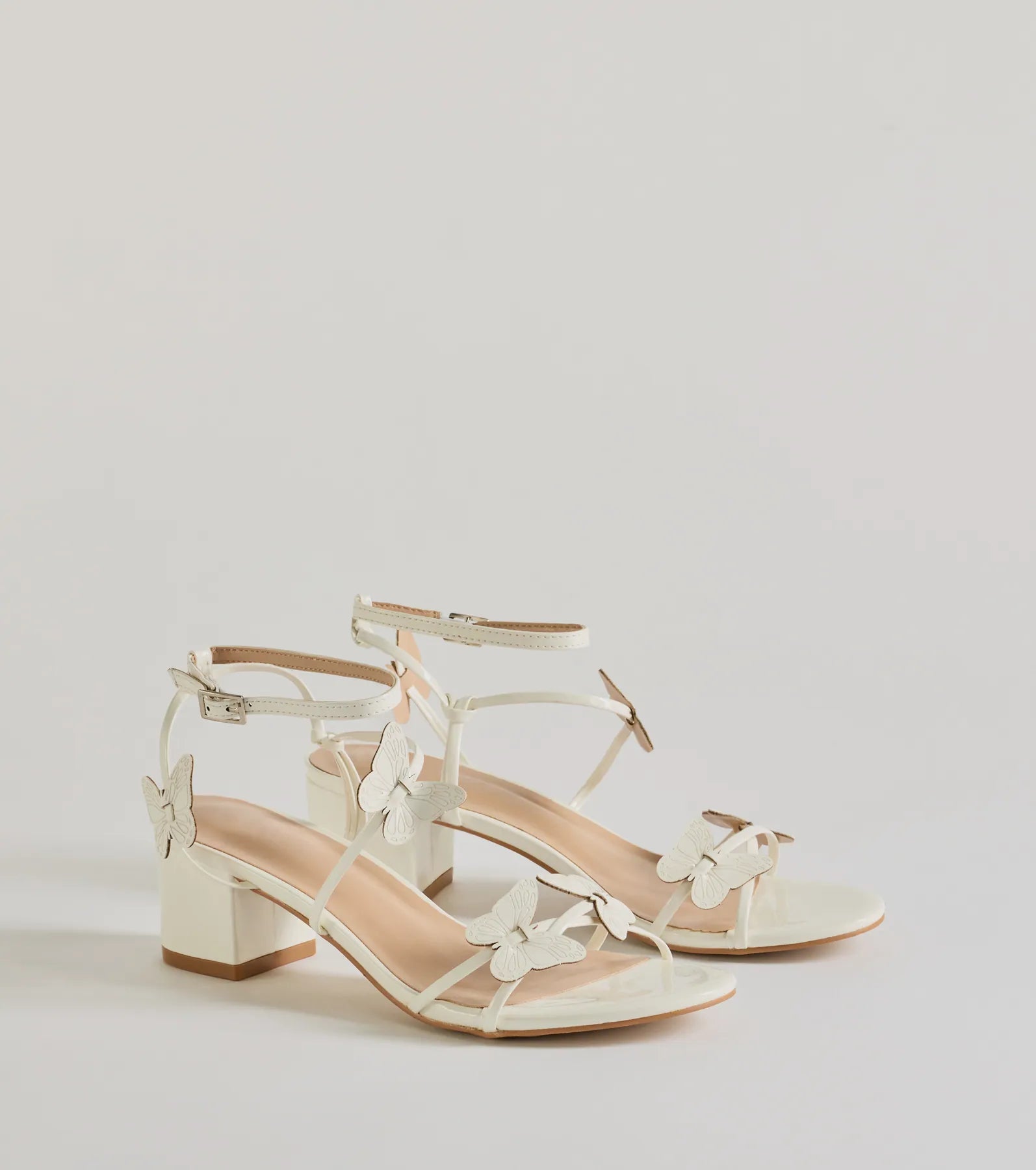 Feeling Fly Butterfly Patent Block Heels