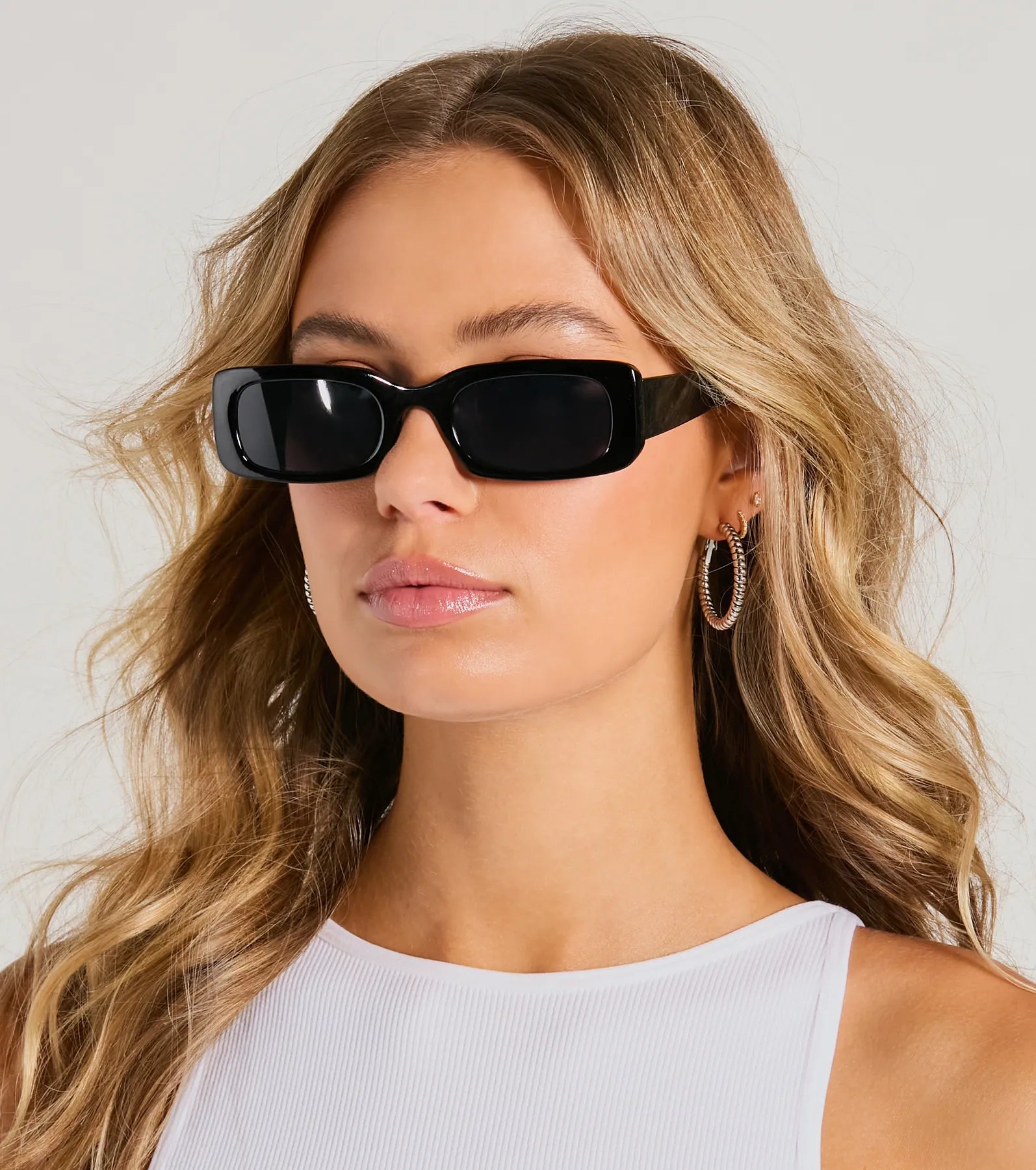 Classic Trendsetter Rectangle Sunglasses