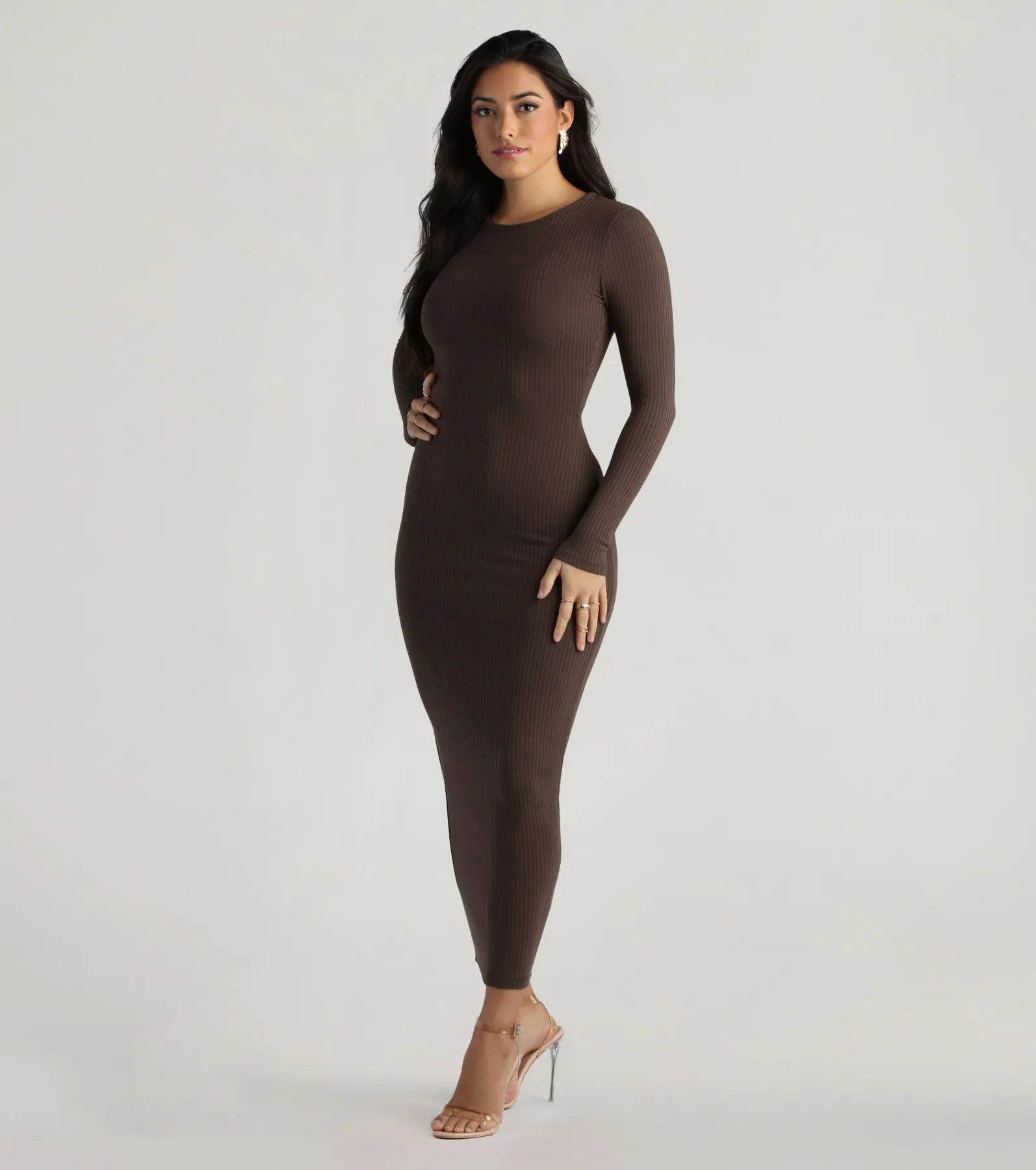 Showstoppin' Staple Long Sleeve Maxi Dress