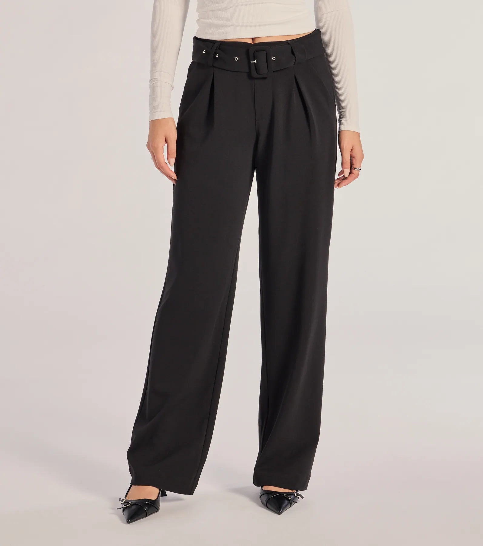 Sleek Impression Belted Straight-Leg Trouser Pants