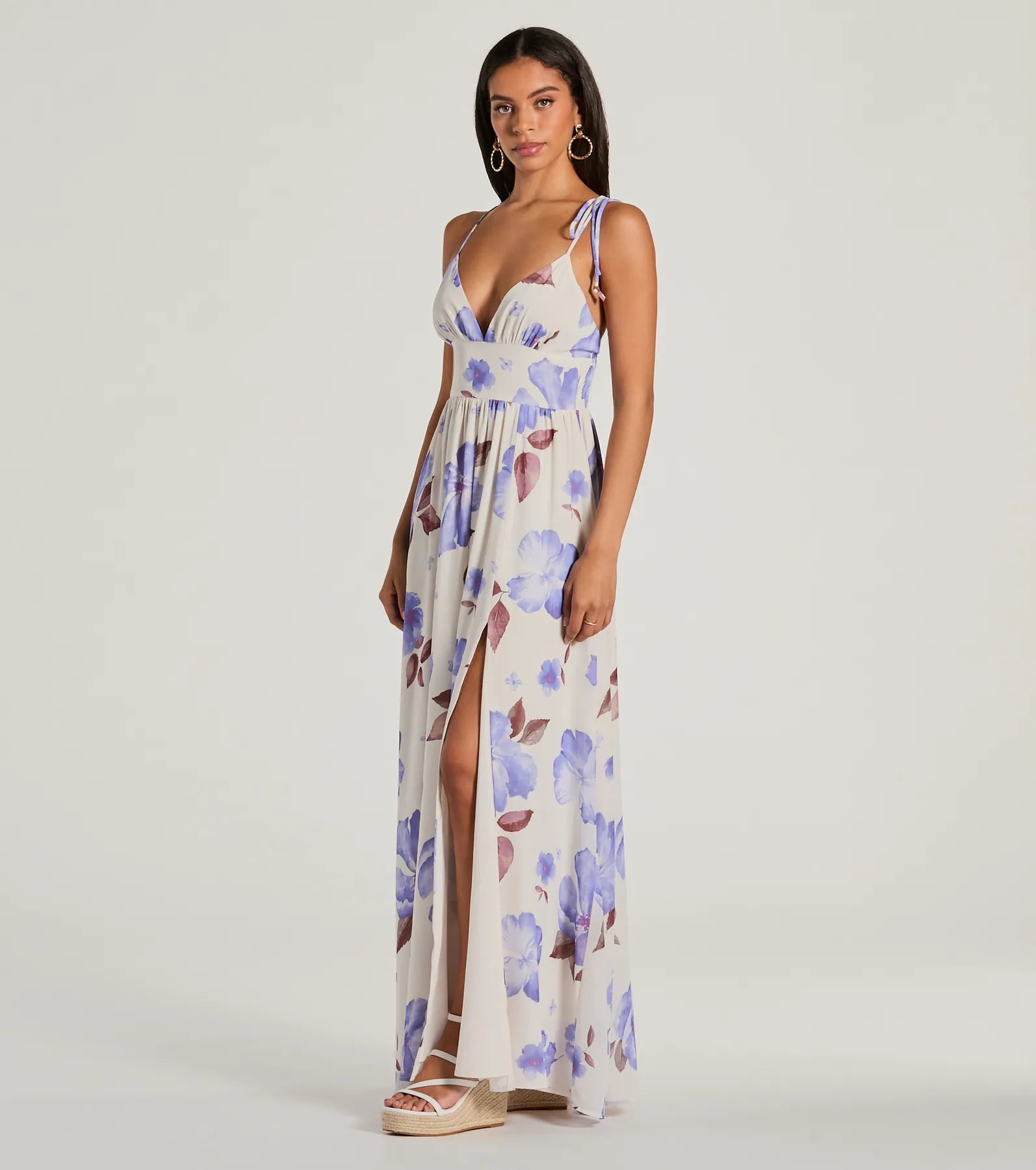 Irresistibly Sweet V-Neck Floral Chiffon Maxi Dress