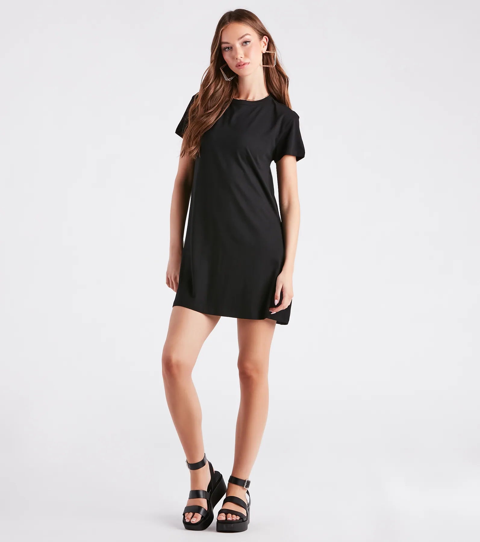 Effortless And Breezy Short T-Shirt Dress