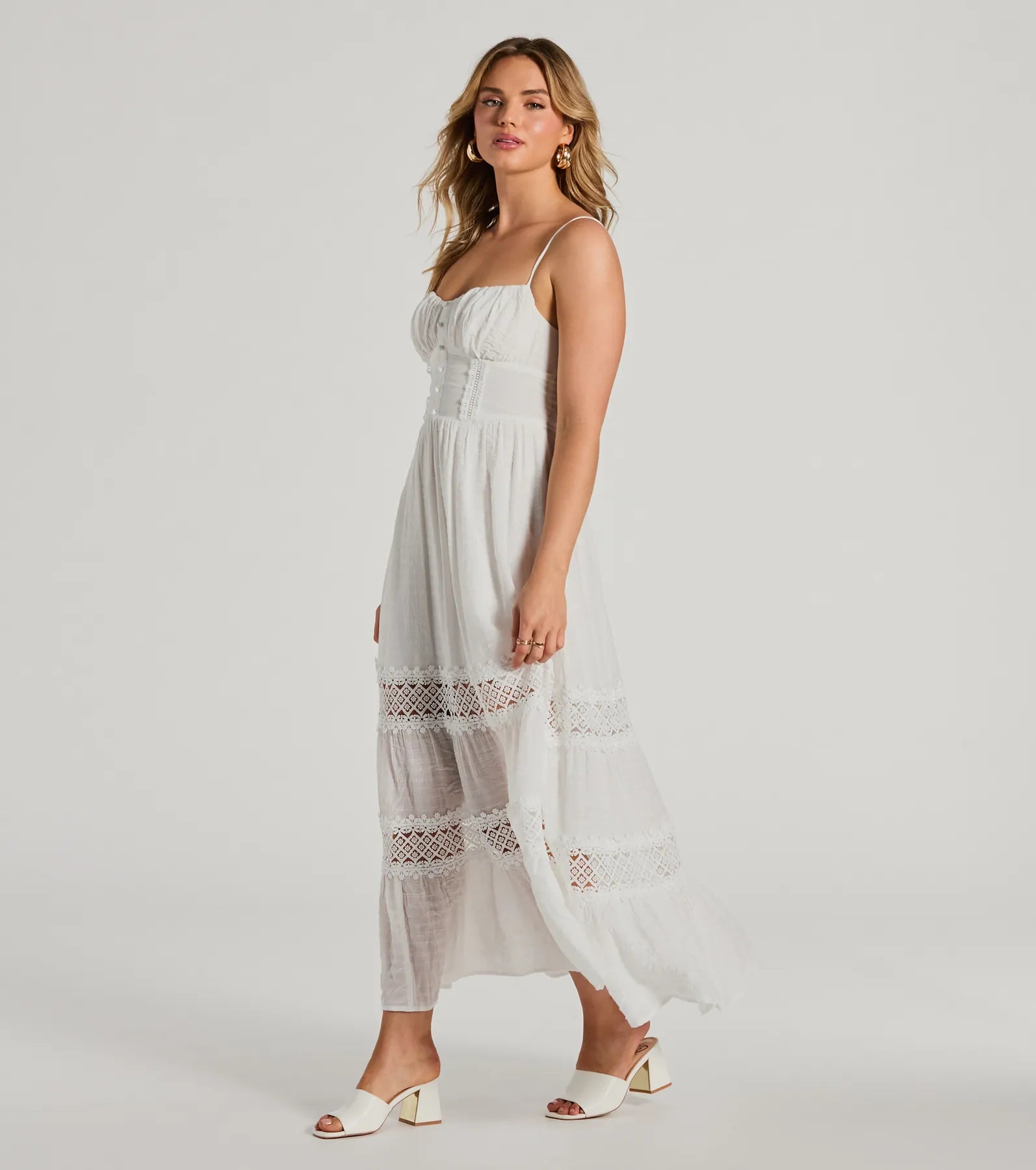 Feel The Romance Sweetheart Button Lace Trim Maxi Dress