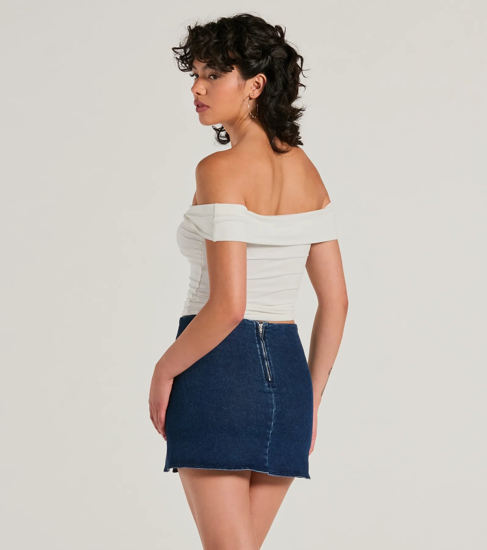 Trendy Twist-Front Off-The-Shoulder Crop Top