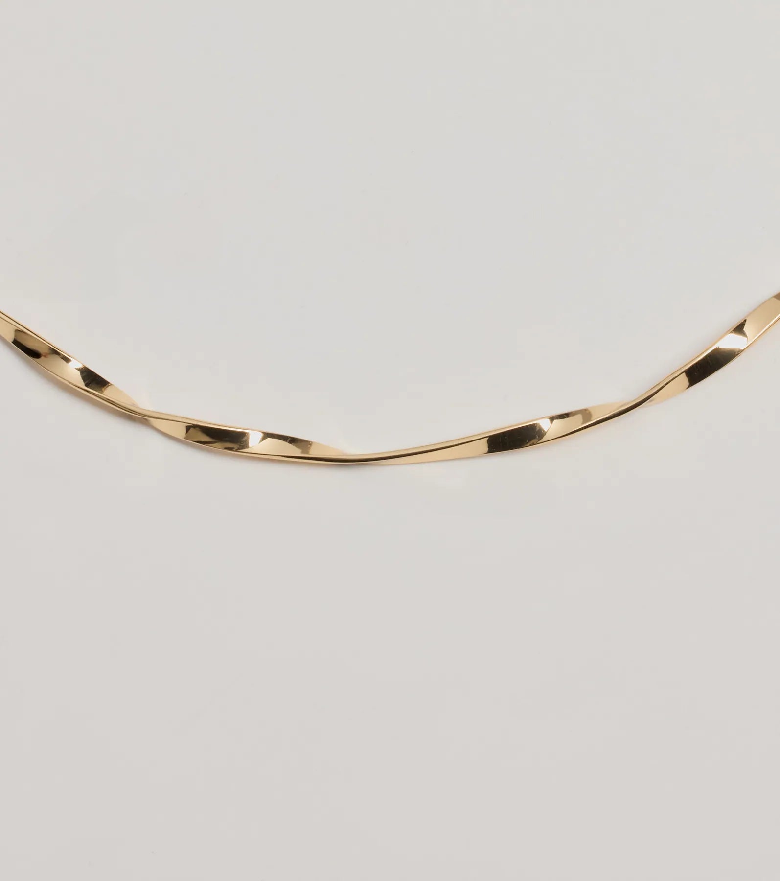 Effortless Twist Metal Collar Necklace