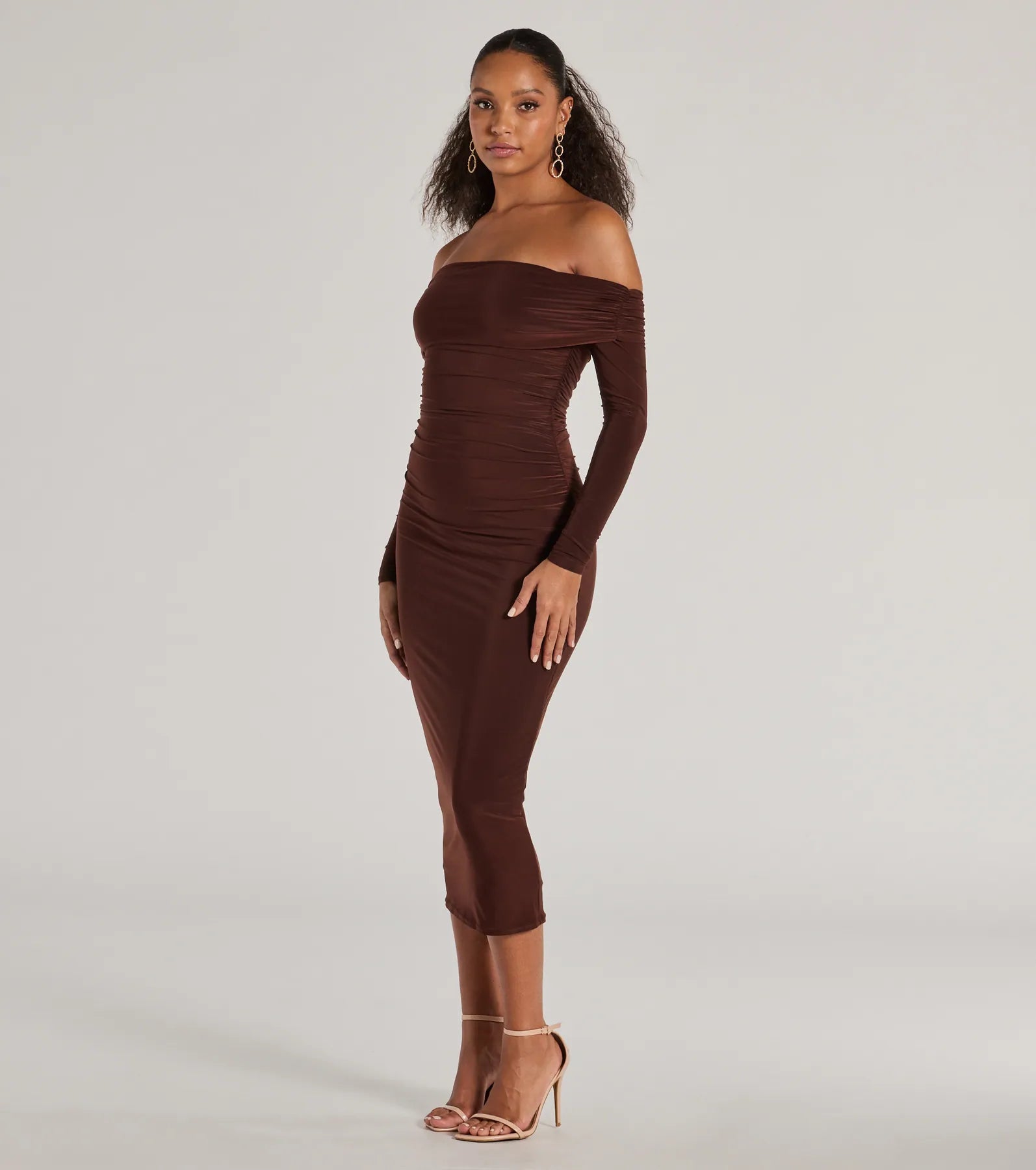 Casual Affair Long Sleeve Ruched Midi Dress