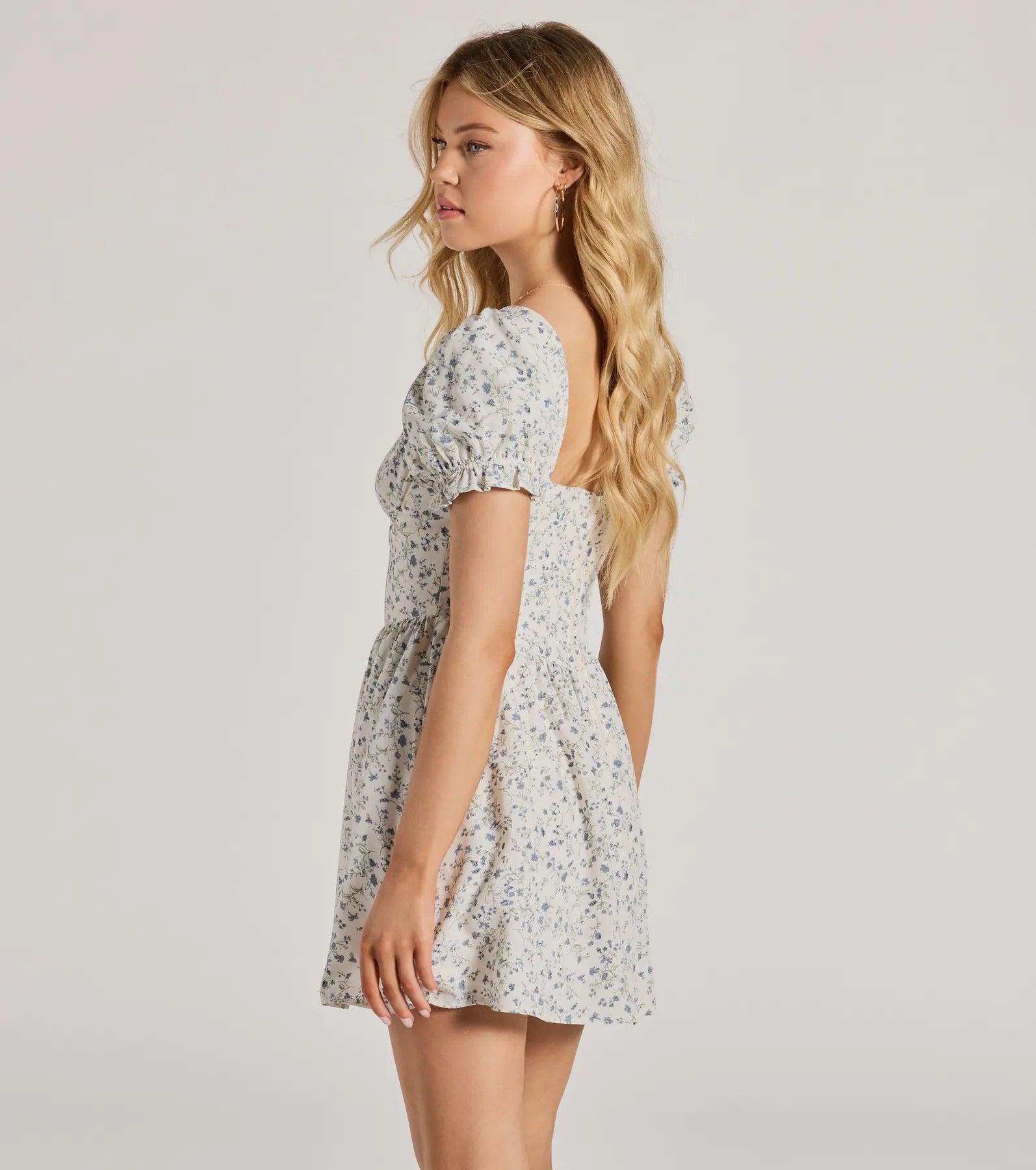 Darling Babe Floral Woven Puff Sleeve Skater Dress