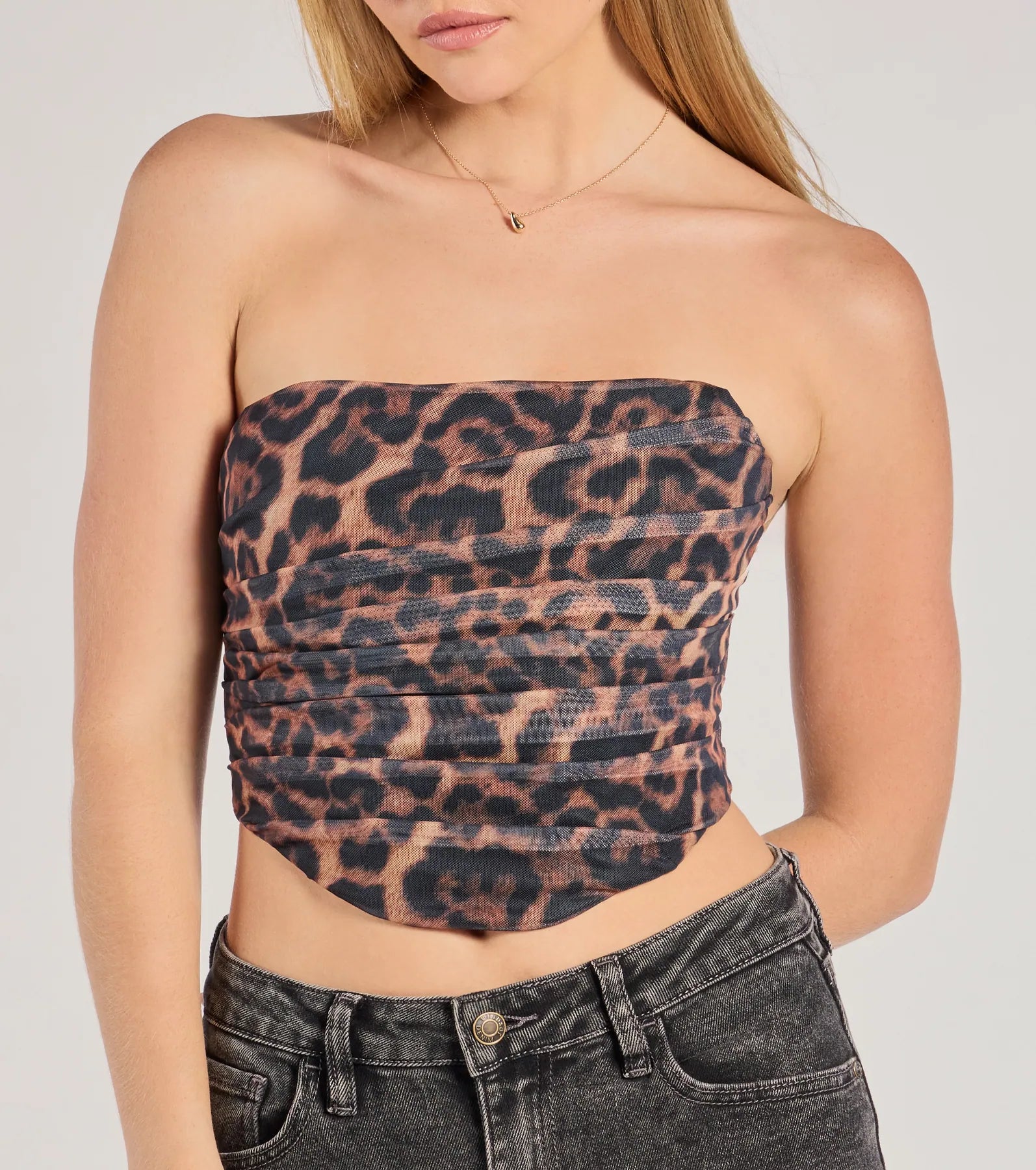 Roaring Glam Sleeveless Leopard Print Cropped Corset