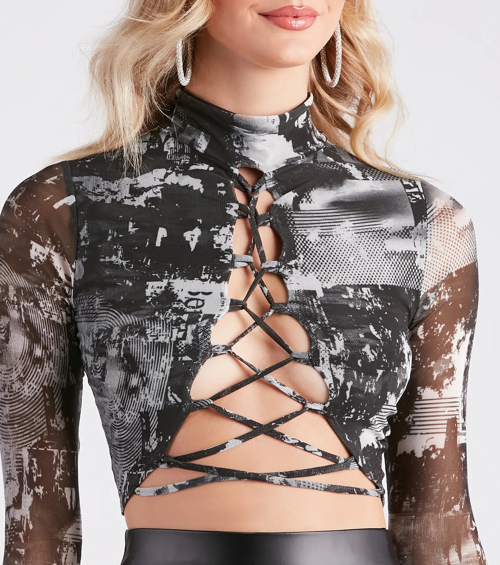 Chic Cityscape-Printed Lace-Up Crop Top