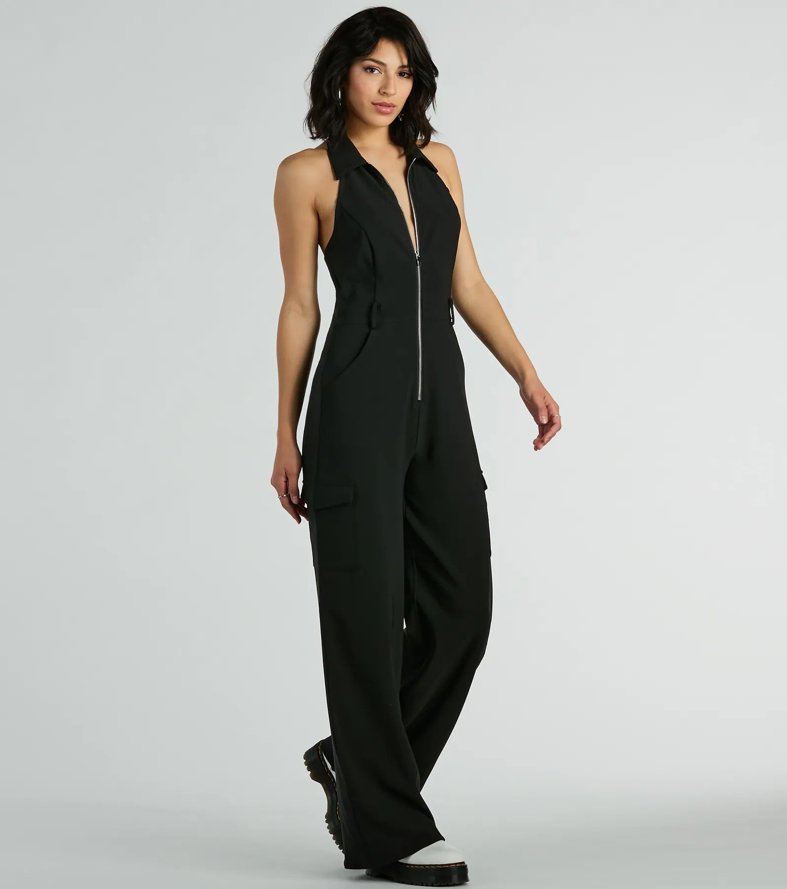 Trendsetting Babe Collared Zip-Front Cargo Jumpsuit