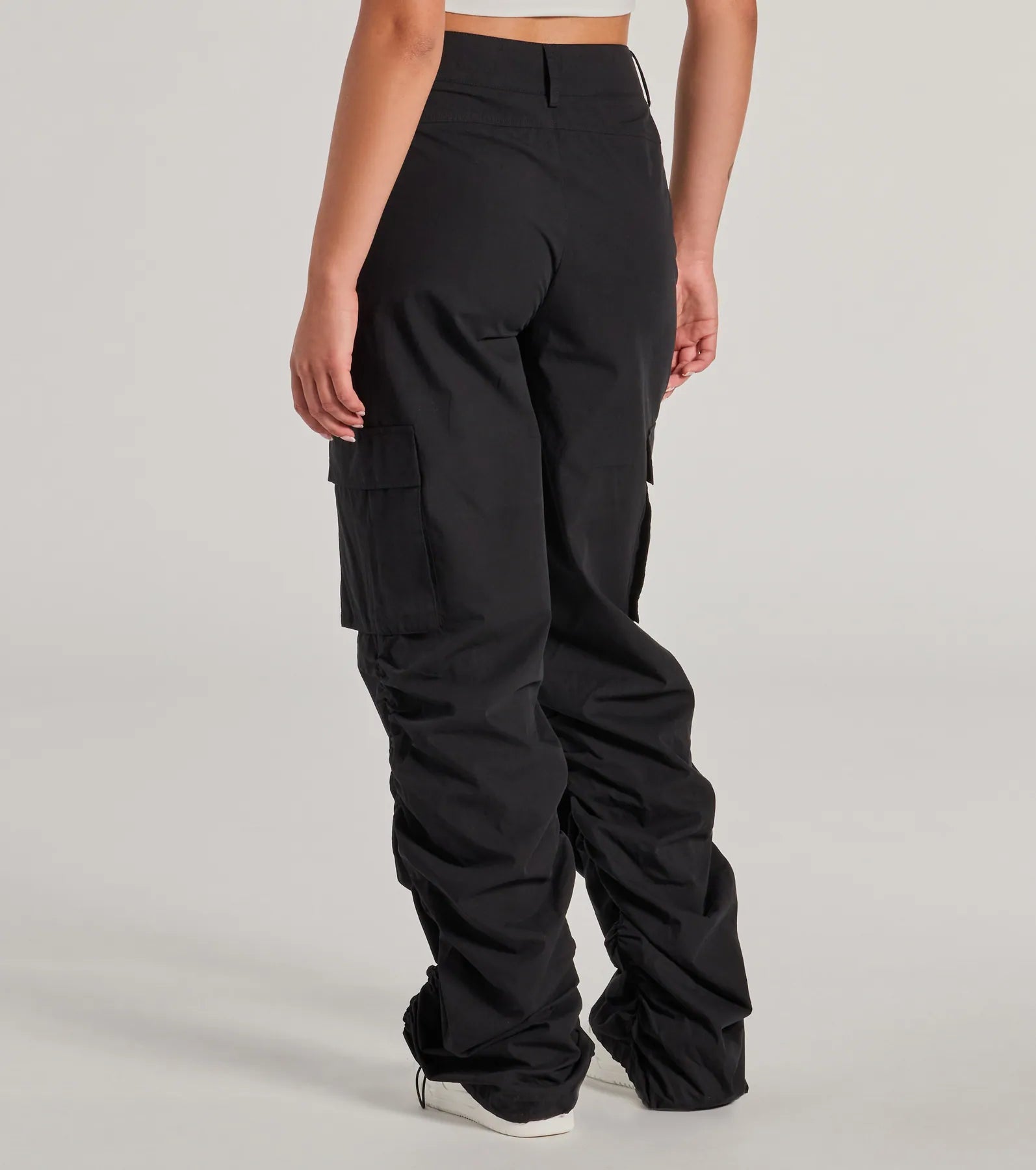 Good Vibes Era Mid-Rise Twill Cargo Pants