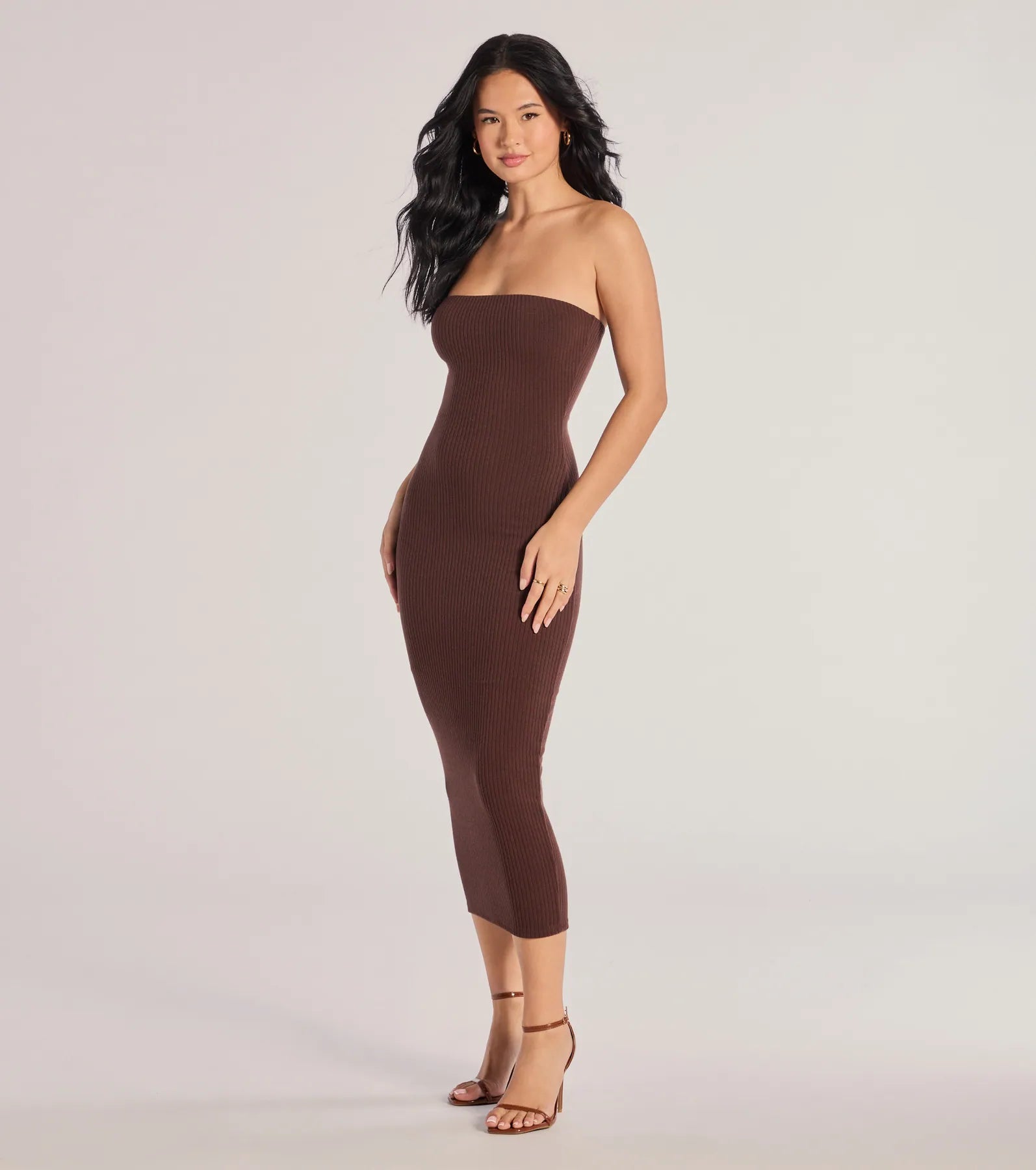 She's The Main Rib Knit Strapless Midi Dress