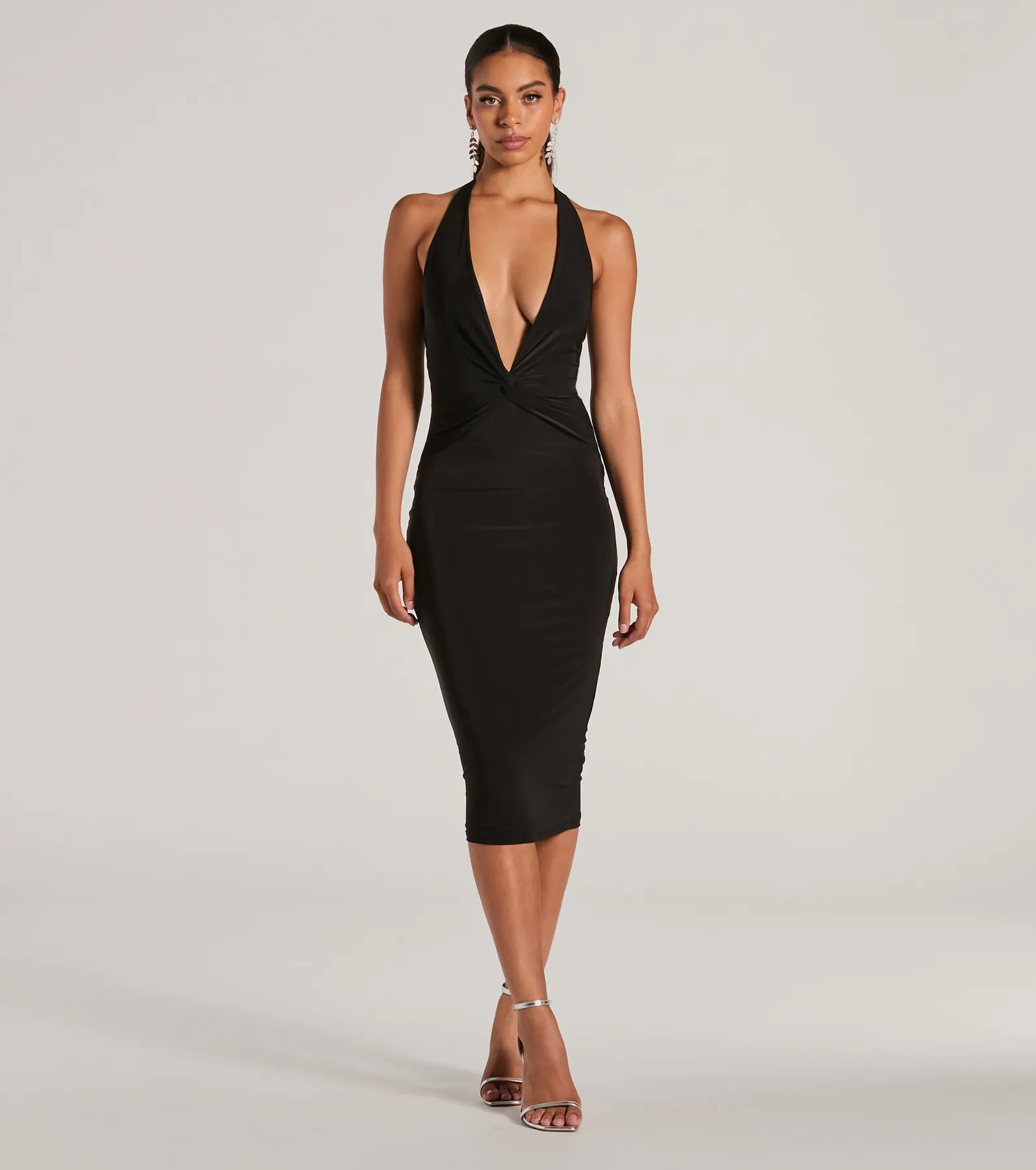 Evening Of Sultry Plunge V-Neck Halter Midi Dress