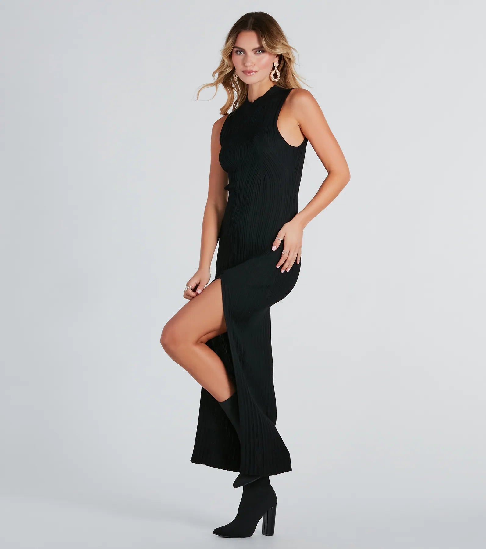 Total Feels Sleeveless Maxi Sweater Dress