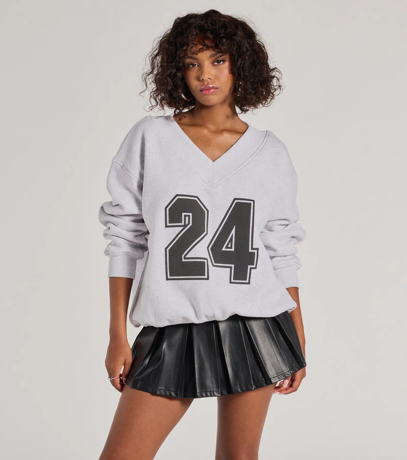 24 Graphic Oversized Pullover Sweatshirt