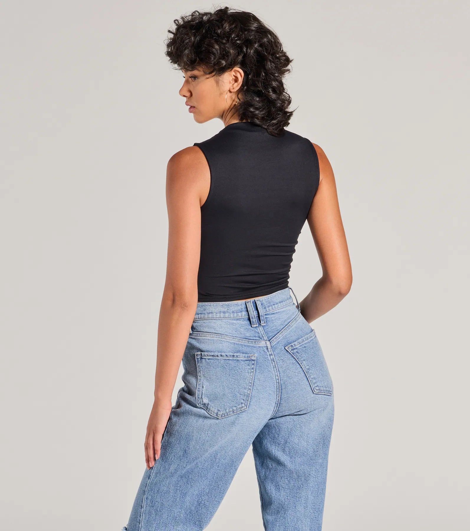 Stylish Basic Sleeveless Mock Neck Crop Top