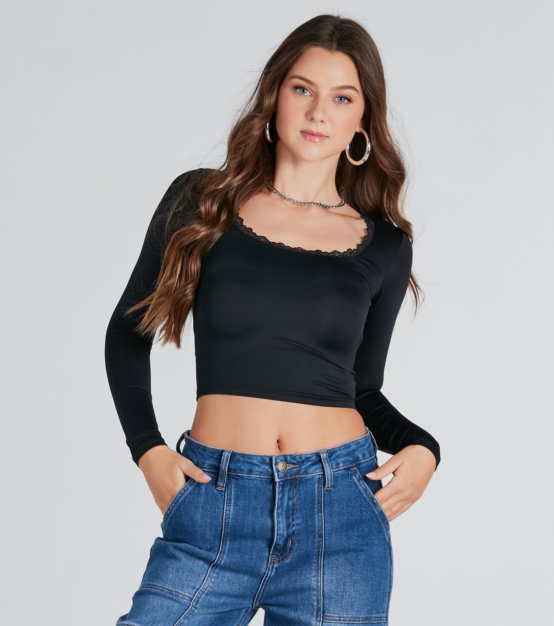 Smooth Cutie Scoop Neck Lace Trim Crop Top