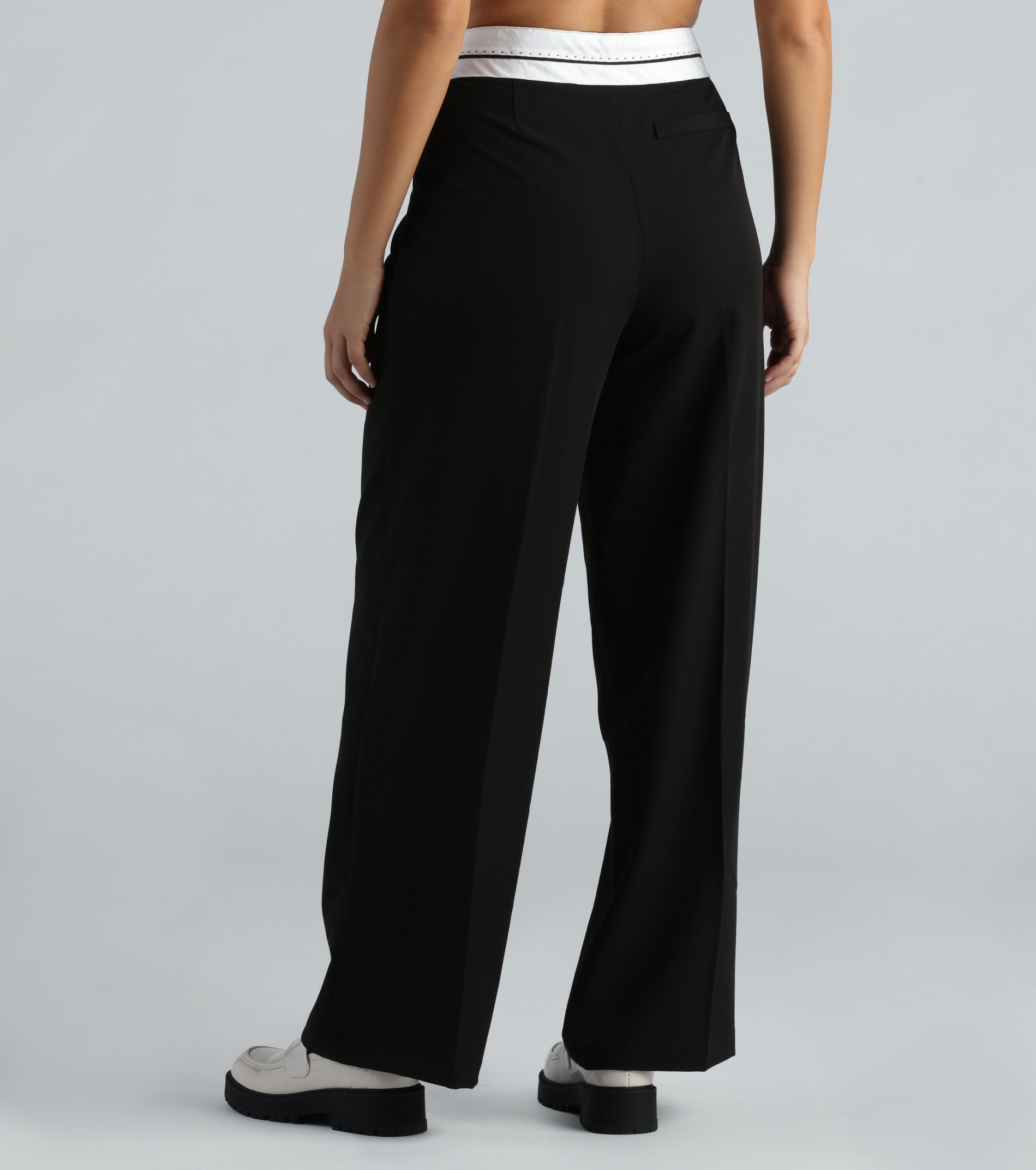 Cool-Girl Confidence Contrast Waist Trouser Pants