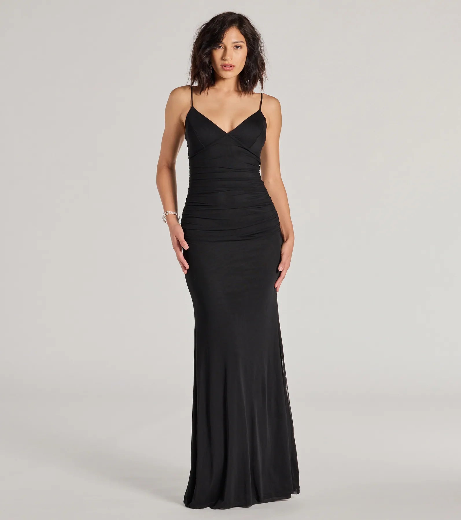 Kay Sleeveless V-Neck Mermaid Mesh Formal Dress