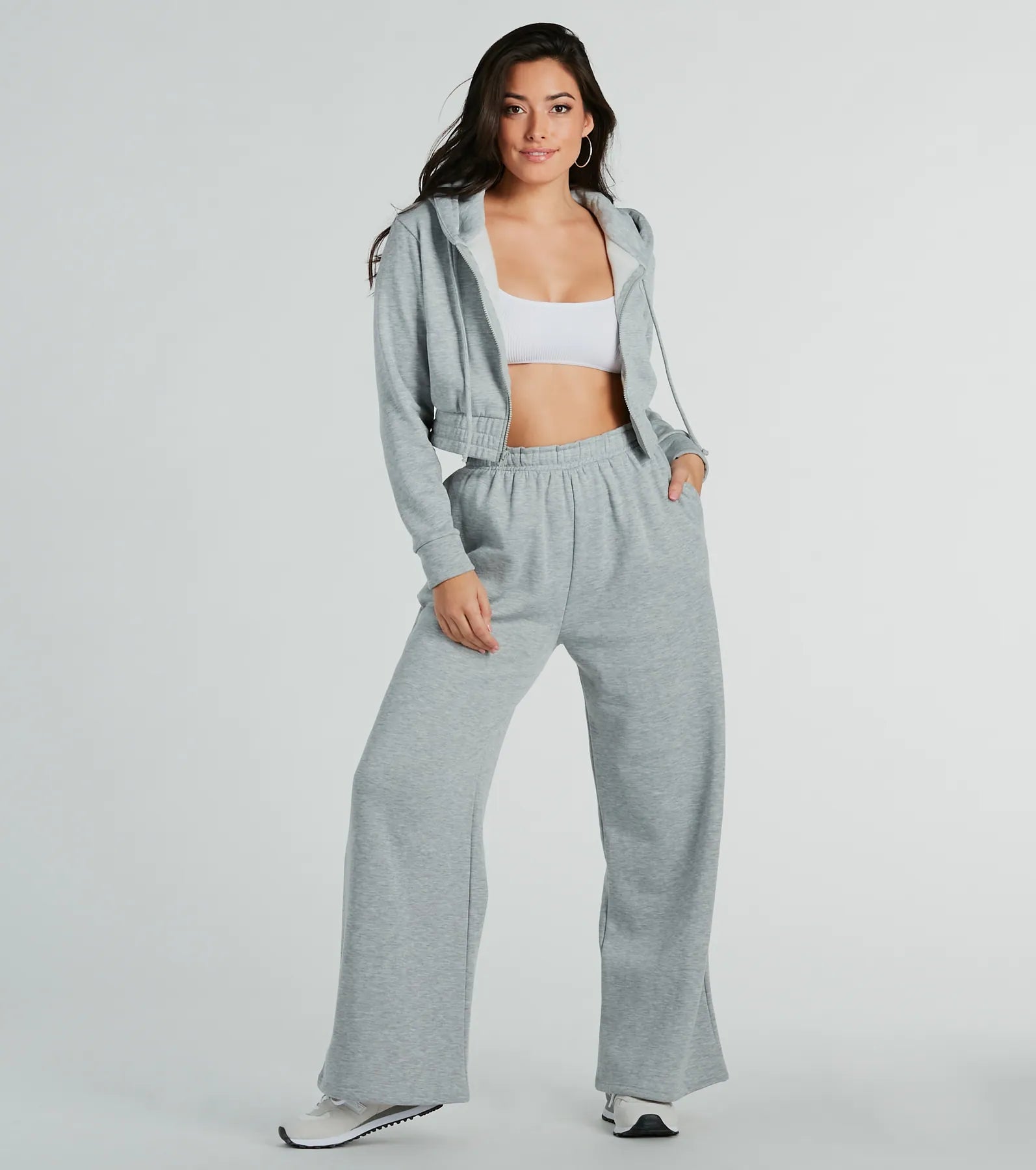 On Point Cutie Wide-Leg Fleece Sweatpants