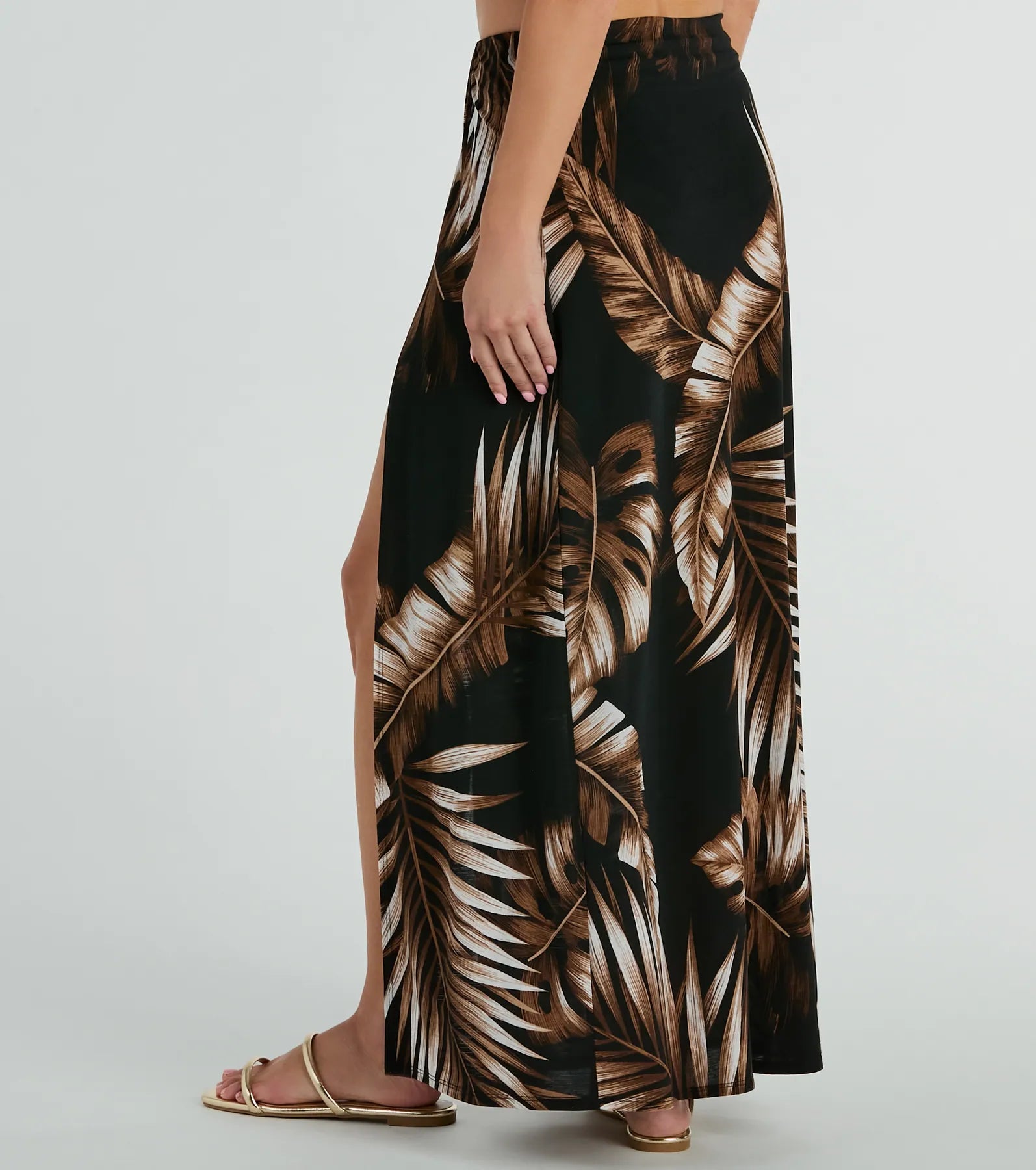 Vacation Queen High-Rise Slit Tropical Maxi Skirt