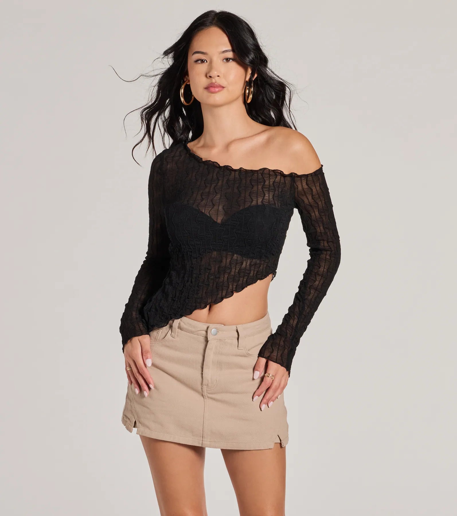 Trend Allure Long Sleeve Asymmetrical Crop Top