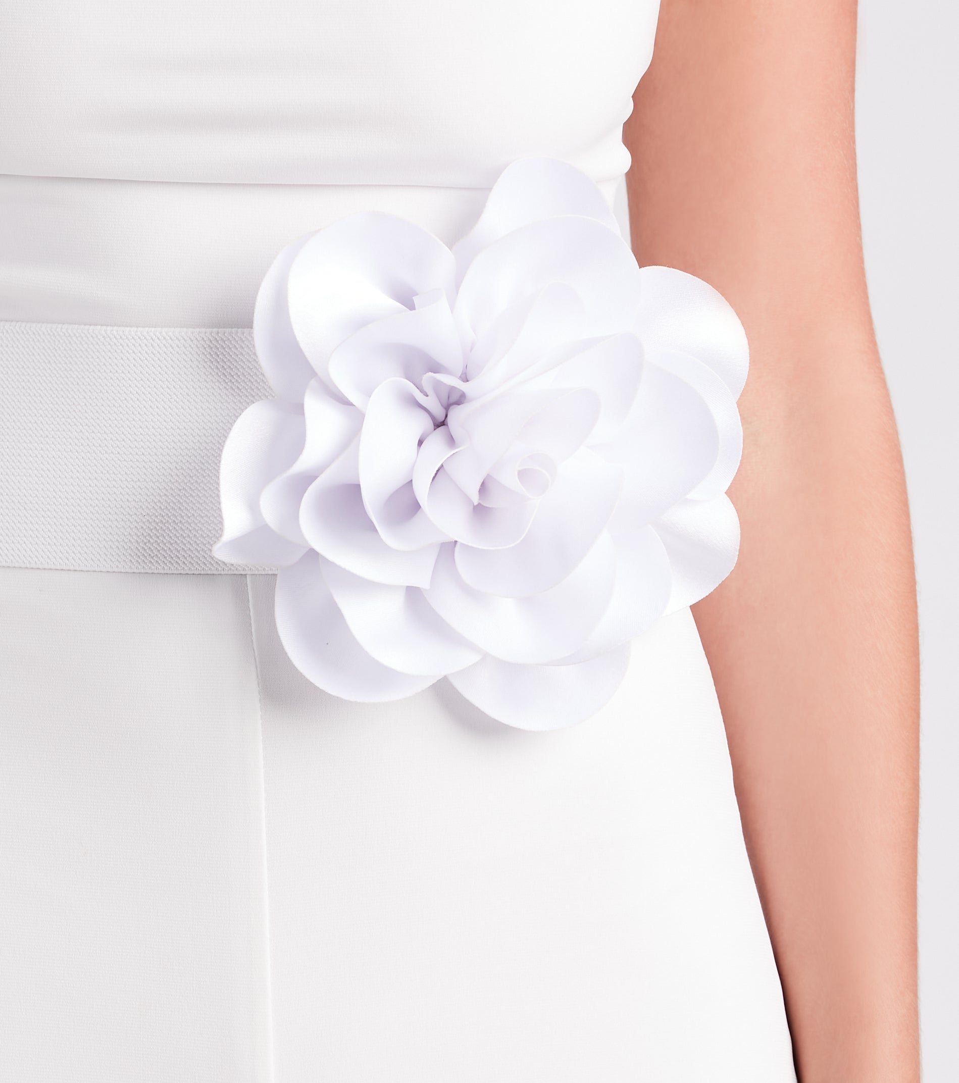 Sweet Allure Rose Statement Stretch Belt