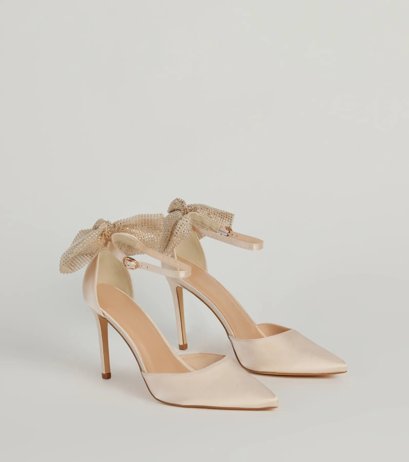 Chic Attitude Bow-Detail Stiletto Pumps