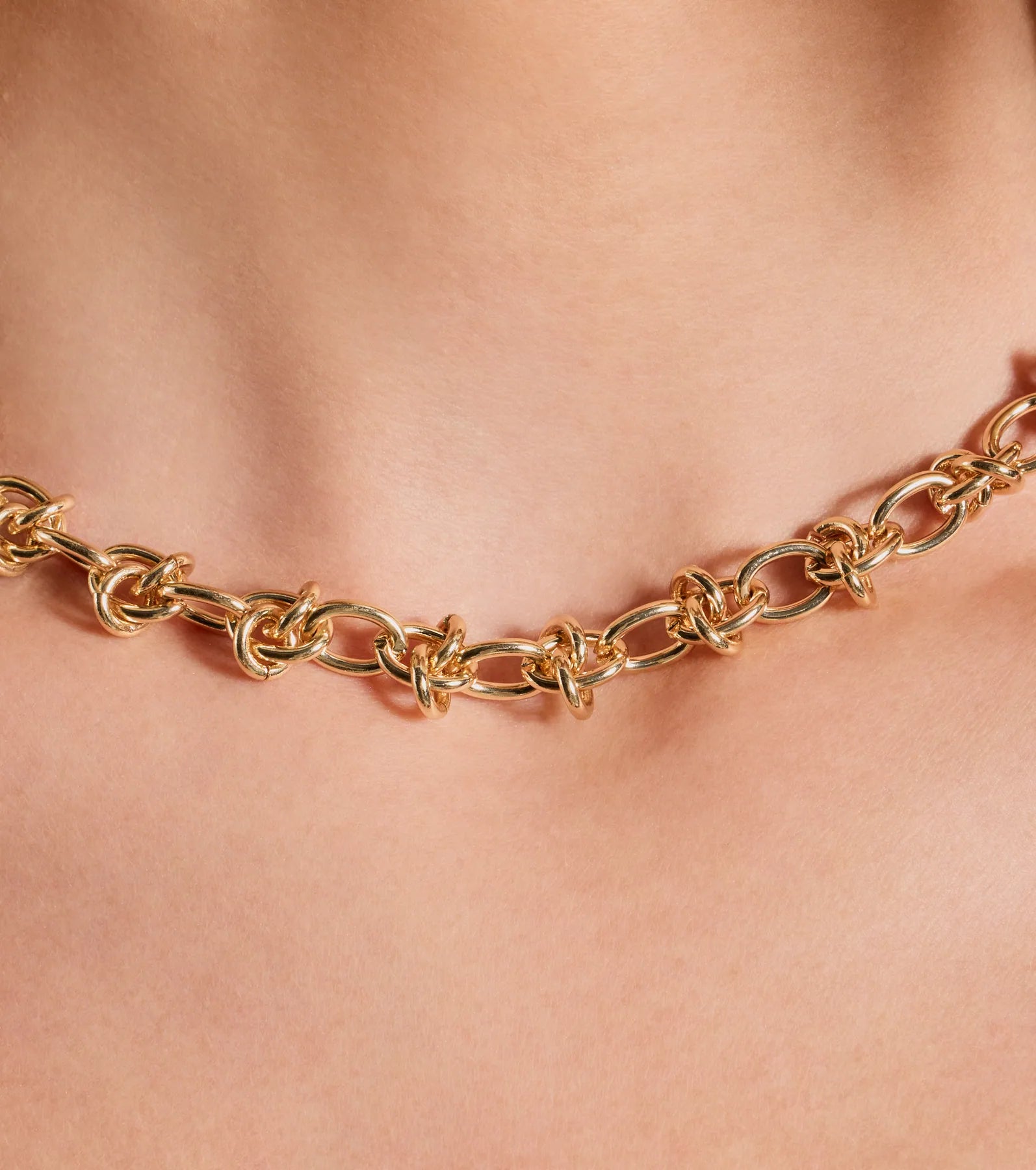 Chic Find Chunky Chain-Link Necklace