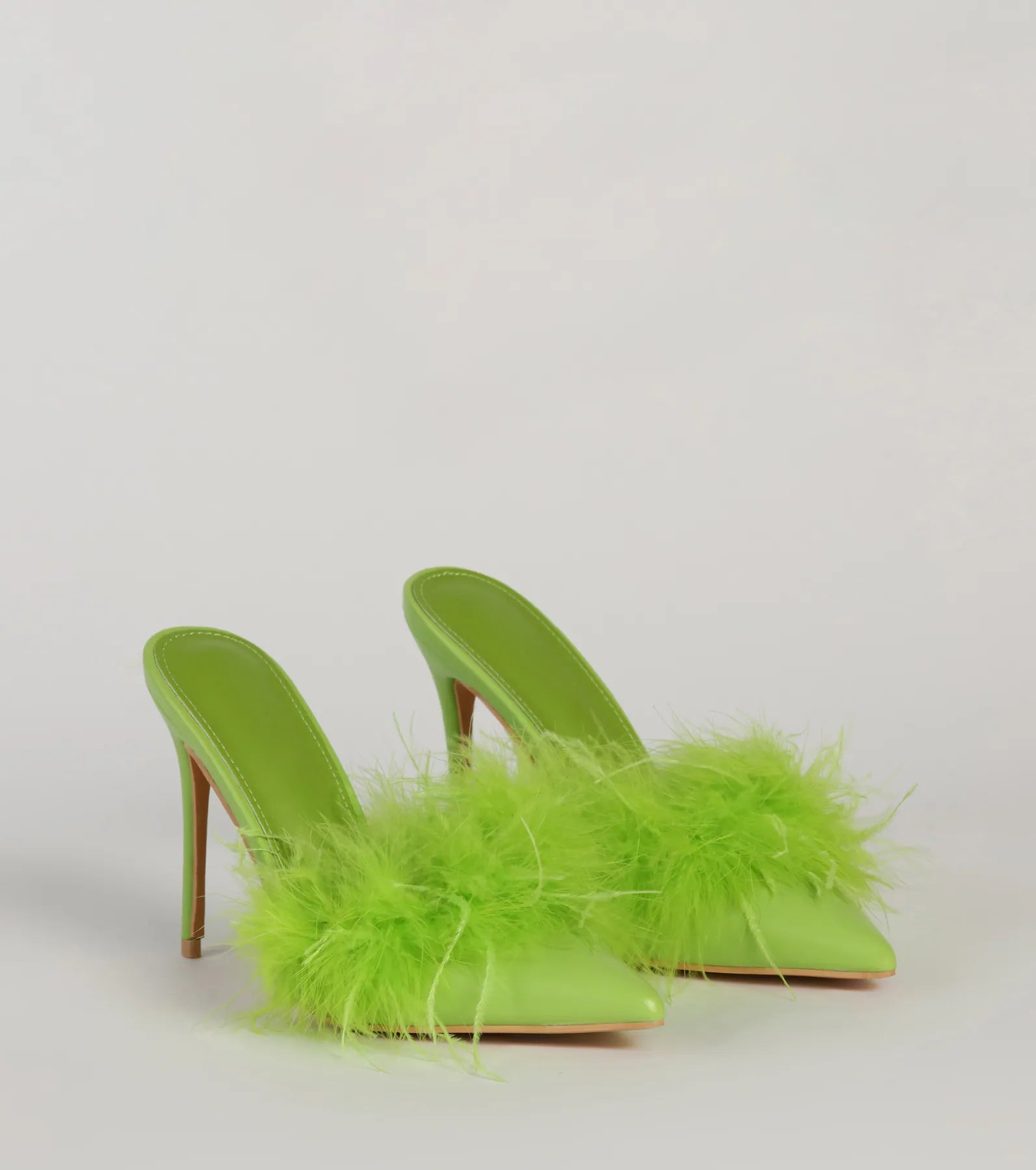 Diva Alert Marabou Feather Trim Pumps