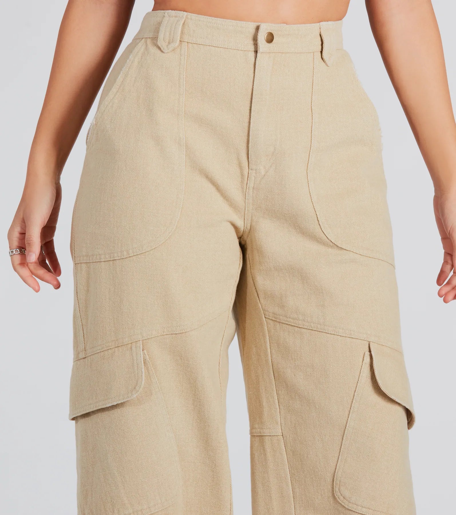 Casual Mood Wide-Leg Cargo Pants