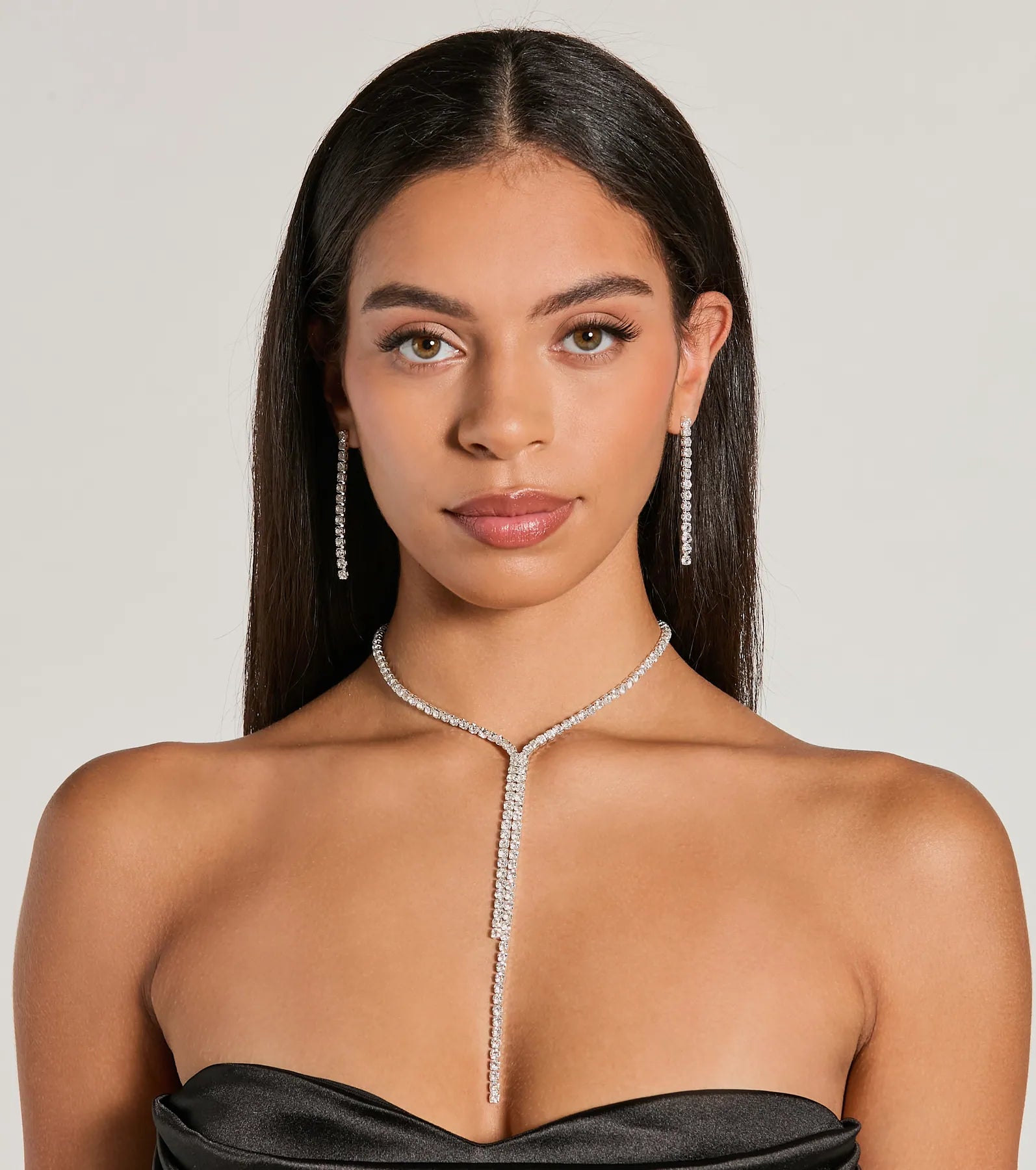 Glam It Up Rhinestone Lariat Necklace And Earrings Set