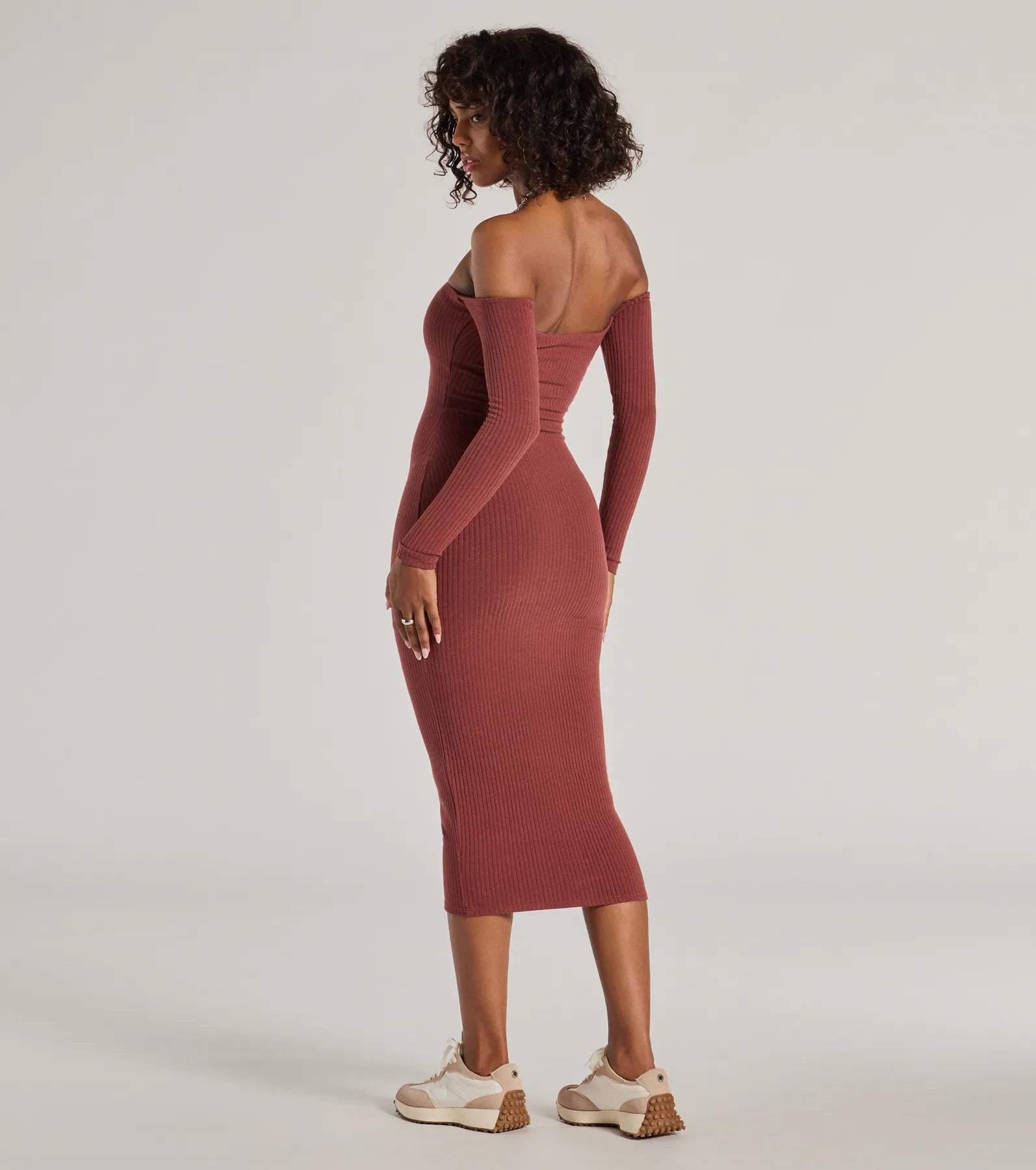 Carefree Chic Long Sleeve Ribbed Knit Midi Dress