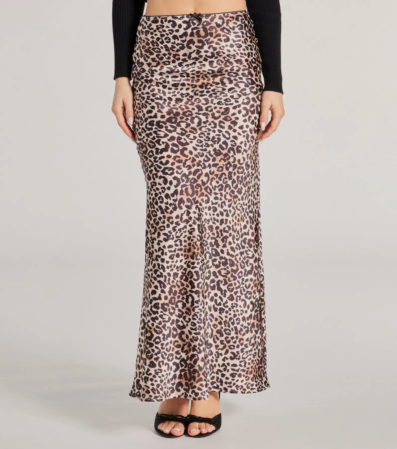 It-Girl Chic Leopard Print Satin Maxi Skirt