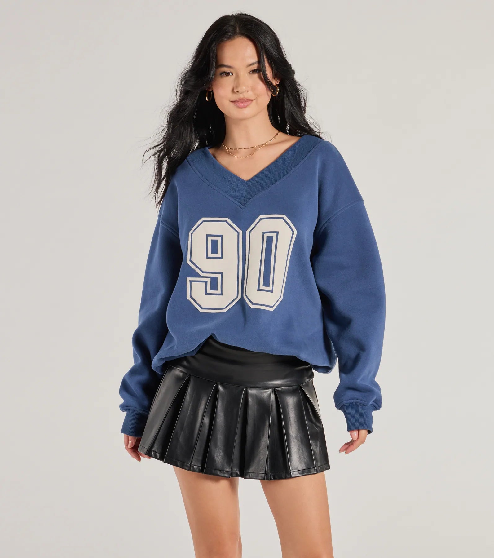 90 Graphic Oversized Pullover Sweatshirt