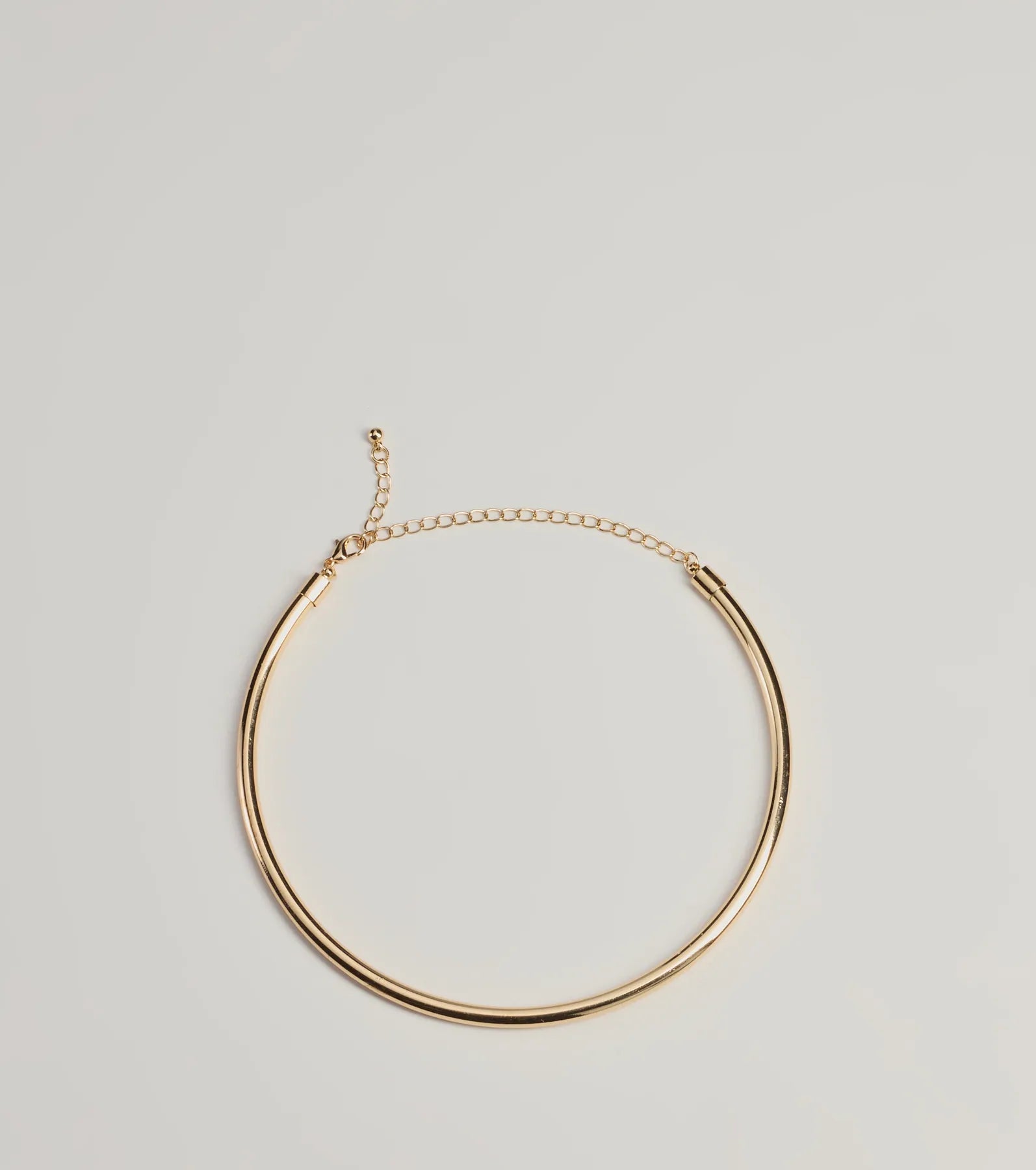 Sleek Essential Metal Necklace