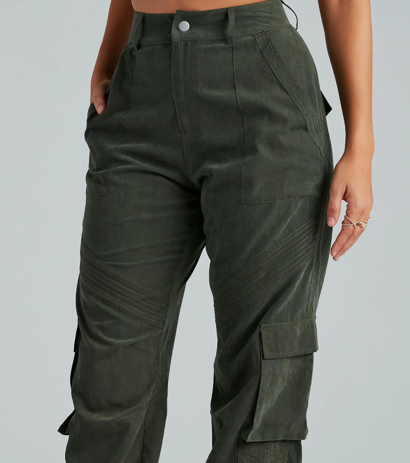 Big On Comfort High-Rise Cargo Joggers