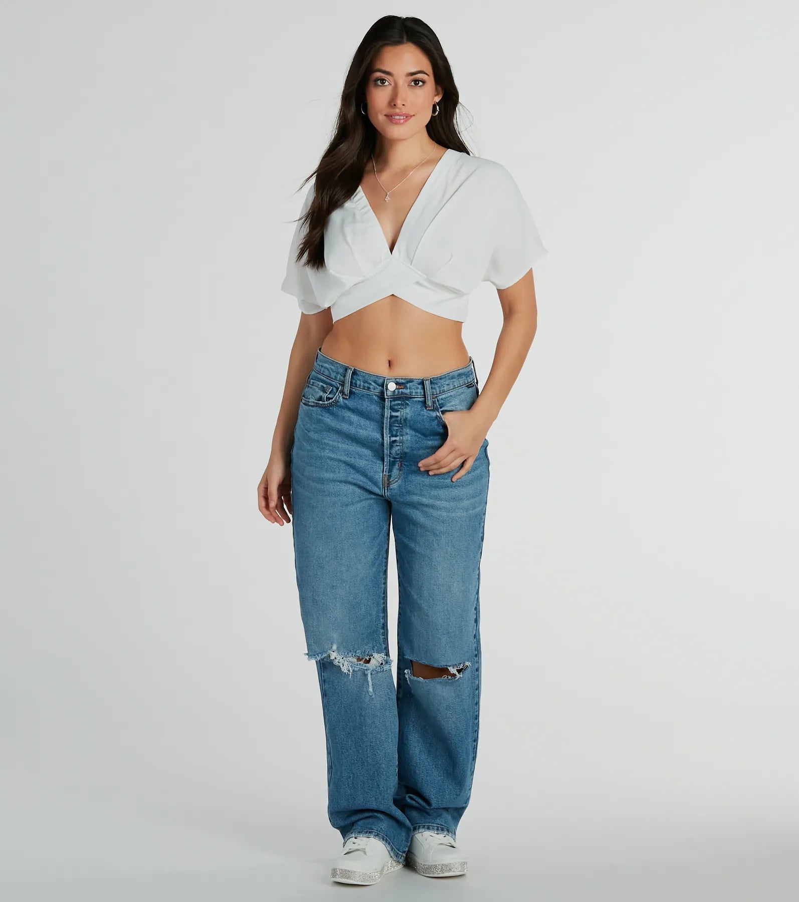 Chic Arrival V-Neck Dolman Satin Crop Top