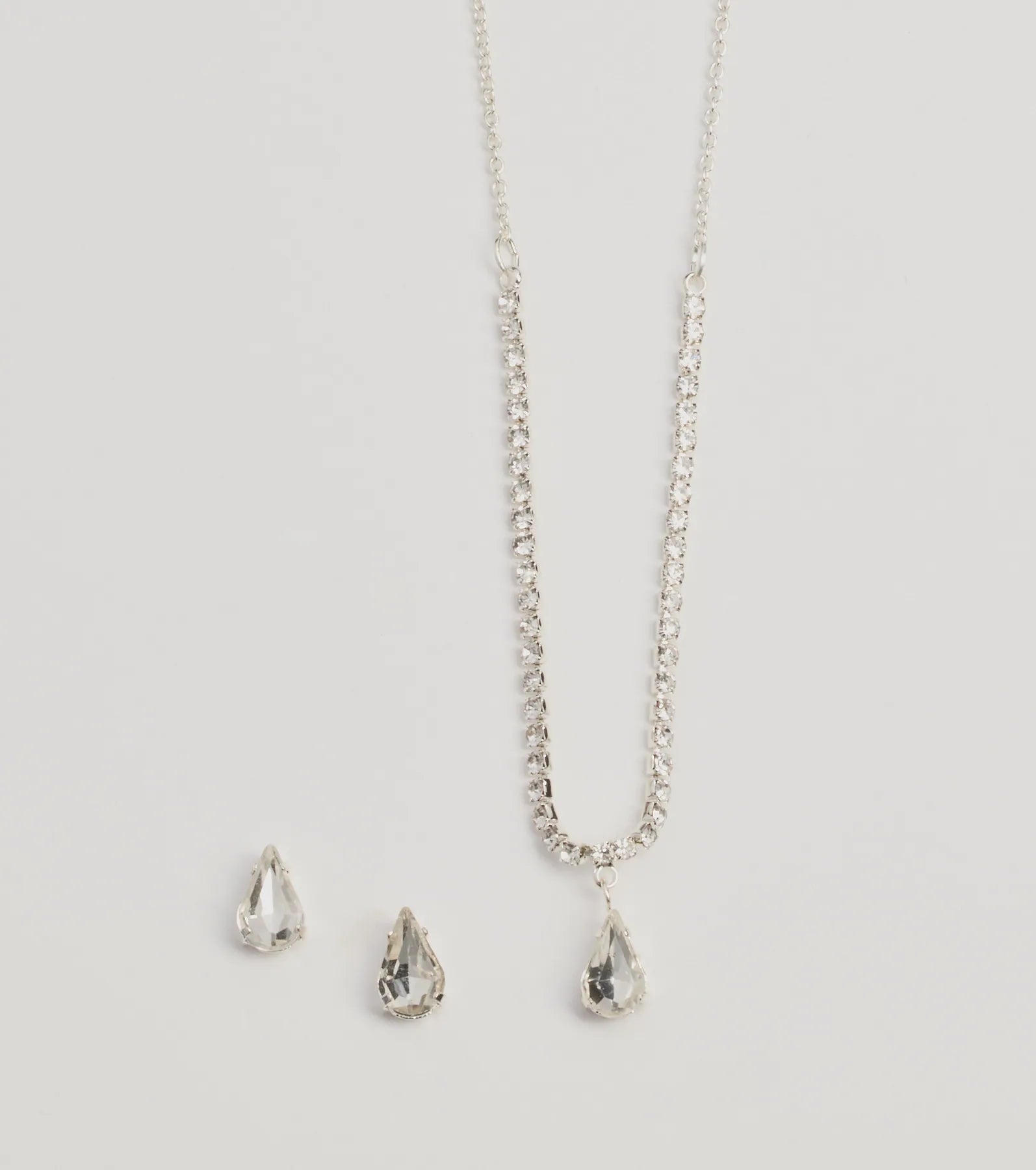 Chic Delicate Rhinestone Necklace And Earrings Set