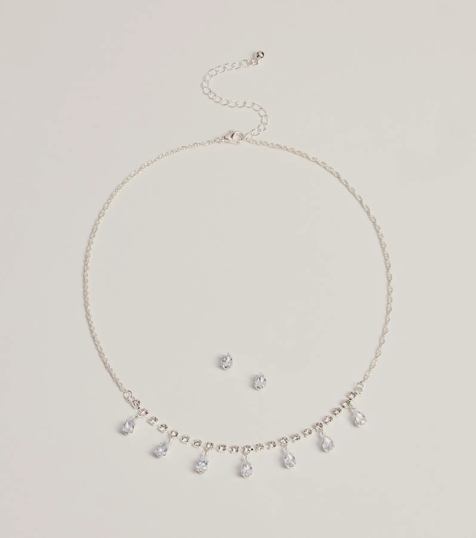 Luxe Dainty Rhinestone Necklace And Stud Earrings Set