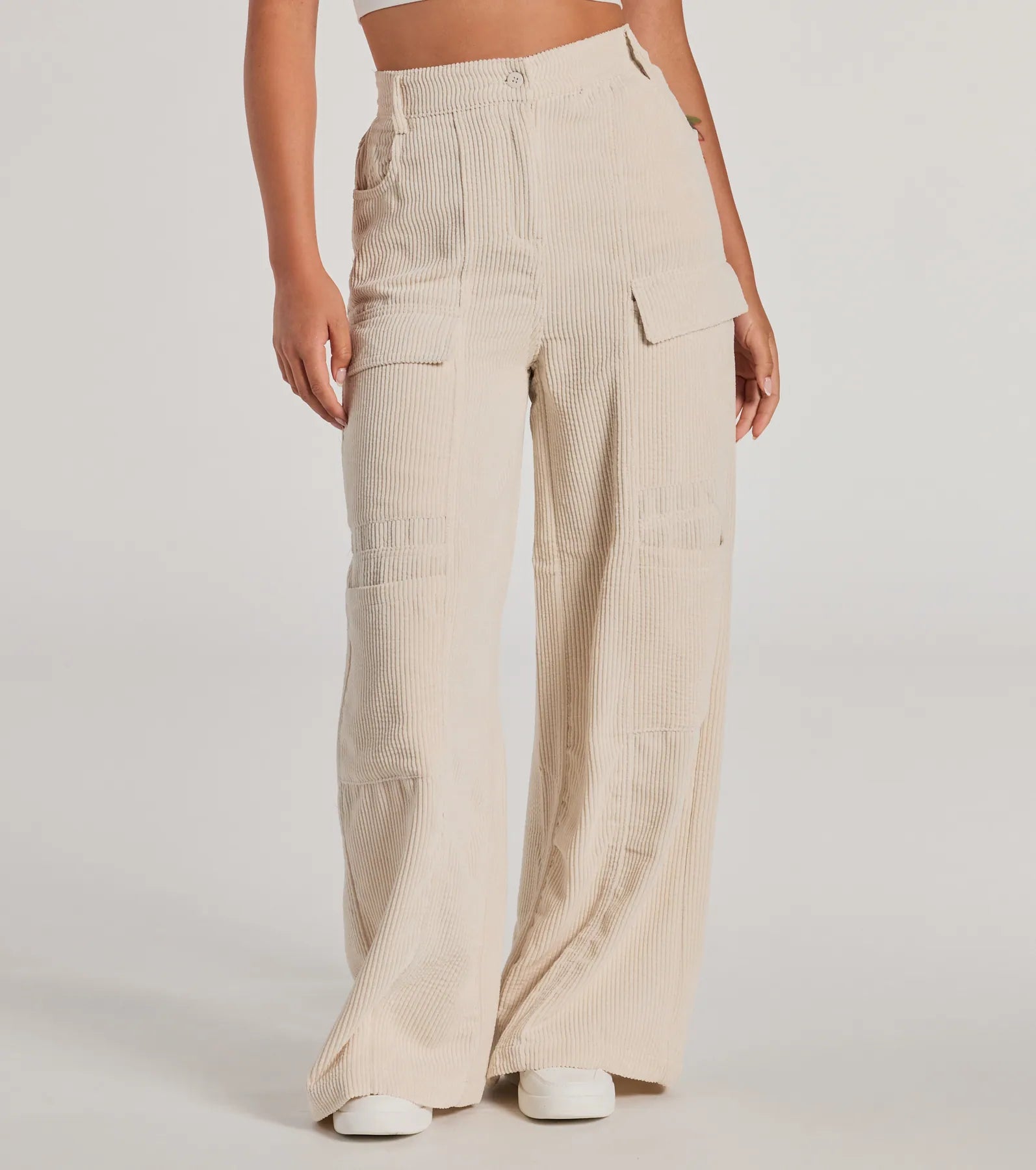 Essential High-Rise Corduroy Wide-Leg Cargo Pants