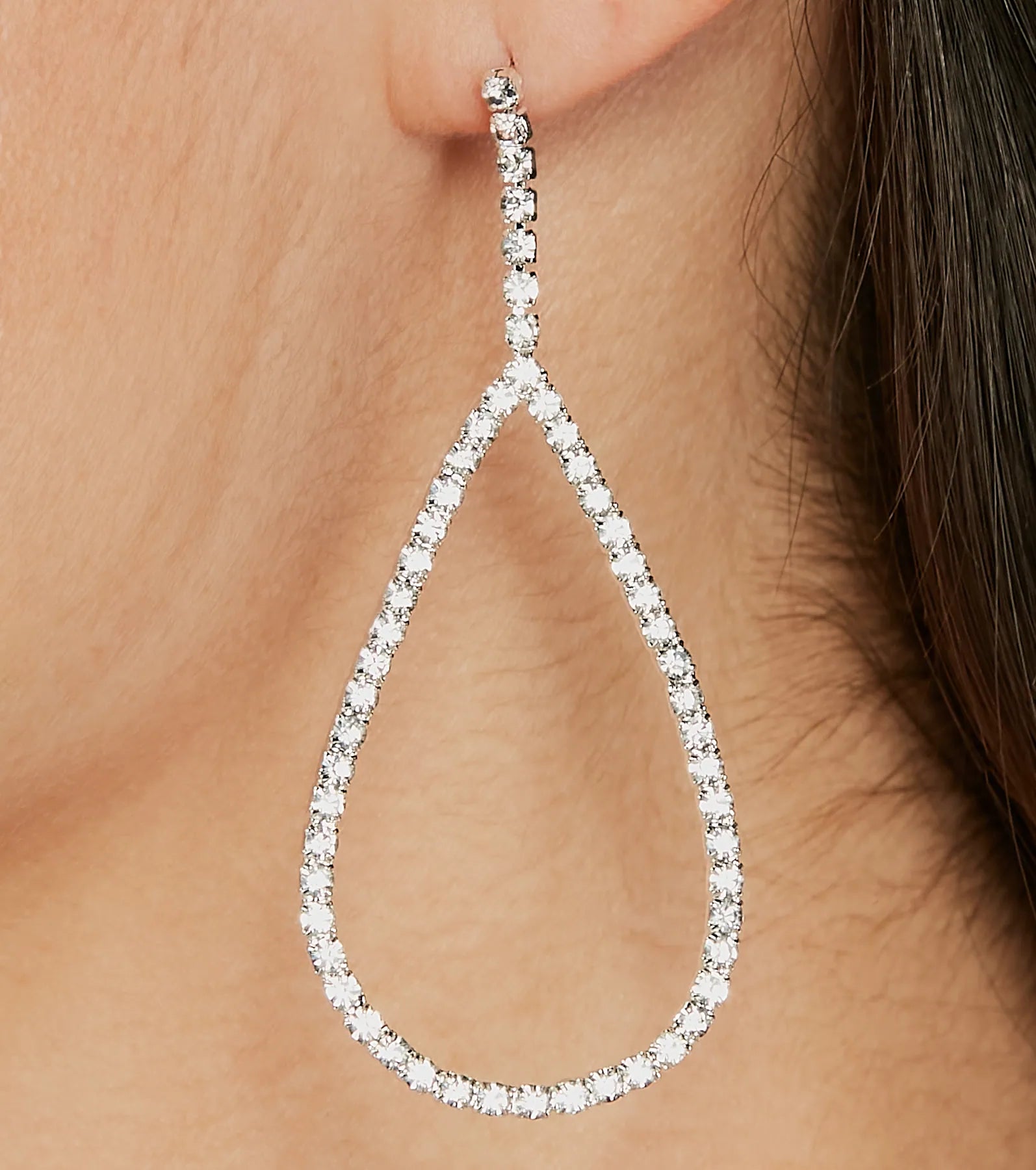 Simply Chic Rhinestone Teardrop Earrings