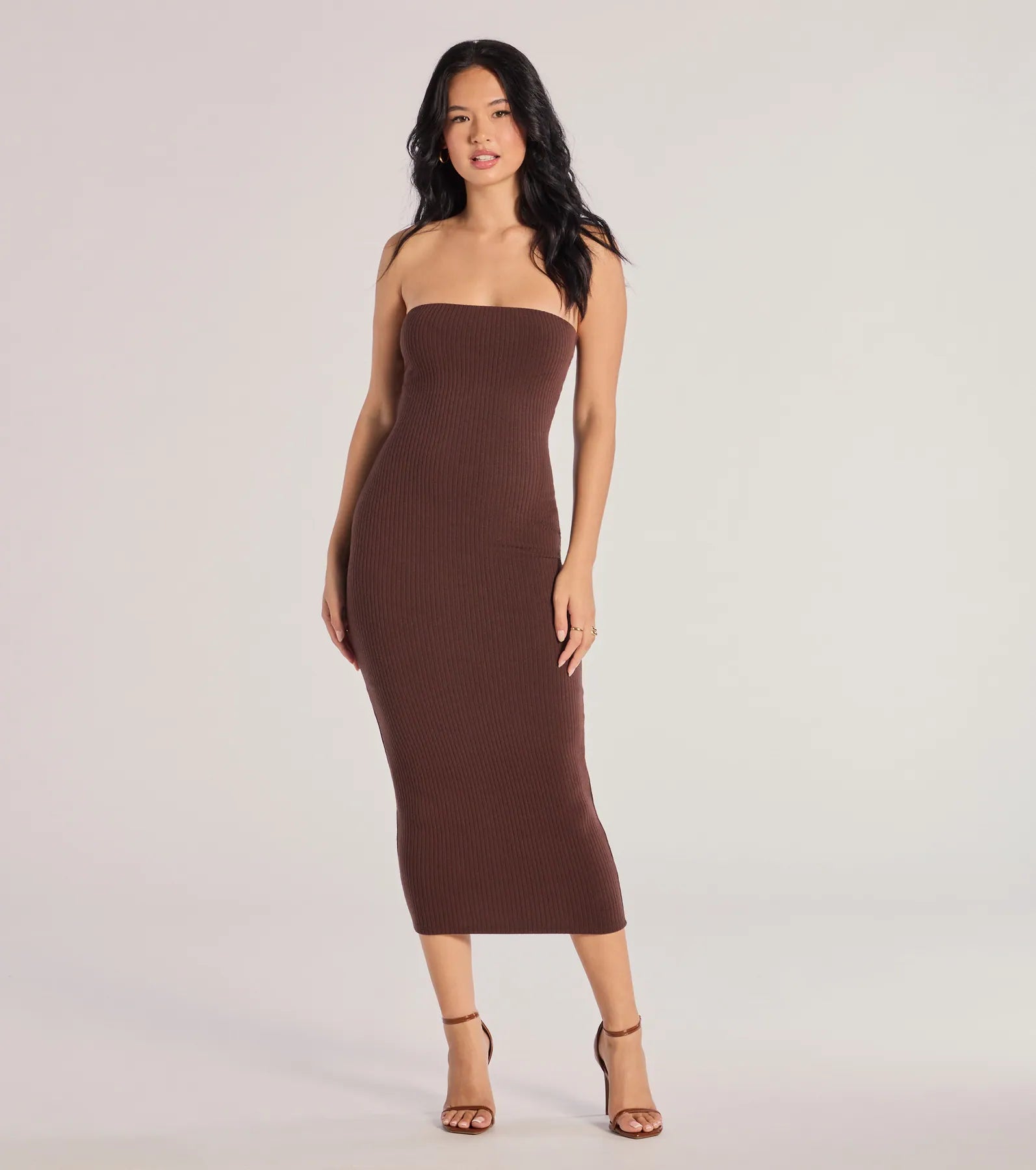 She's The Main Rib Knit Strapless Midi Dress