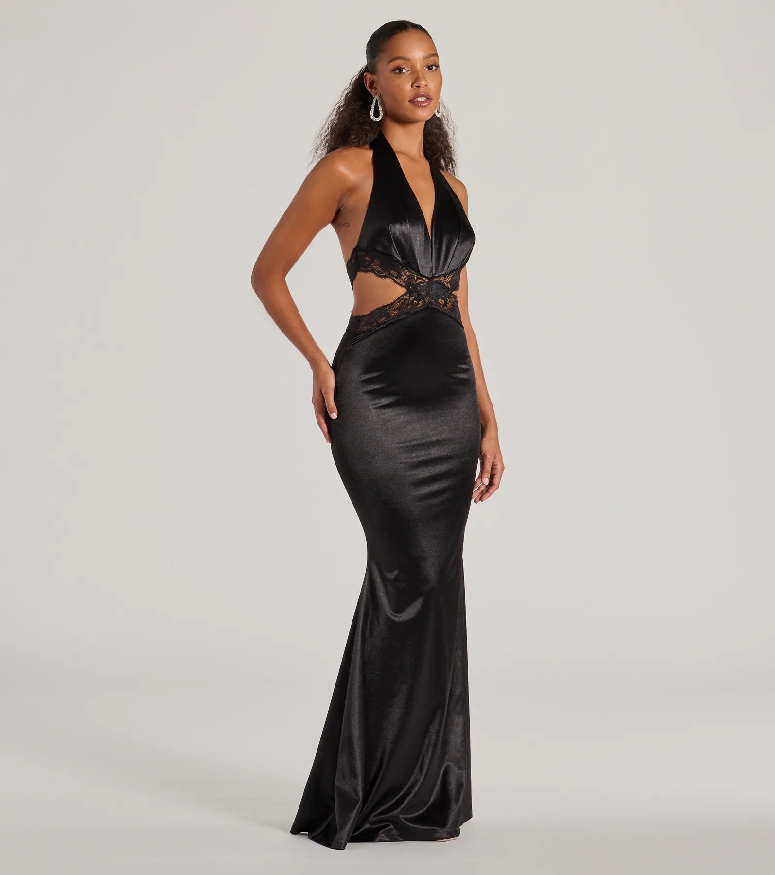 Scarlett V-Neck Lace Trim Open Back Mermaid Formal Dress