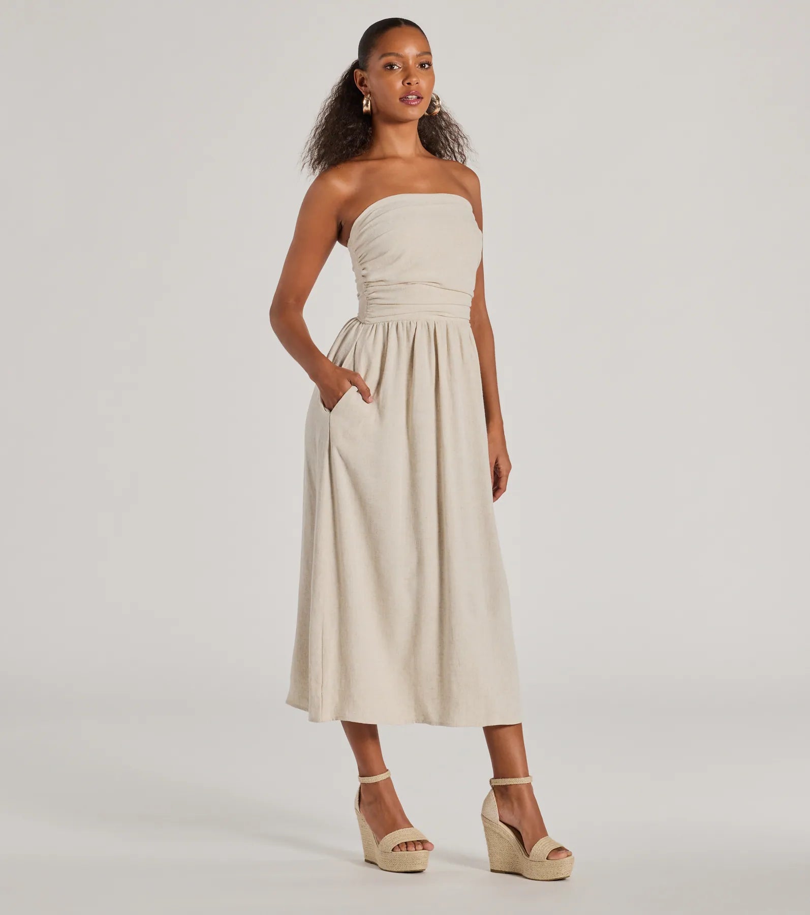 Effortlessly Elevated Strapless Linen-Blend Dress