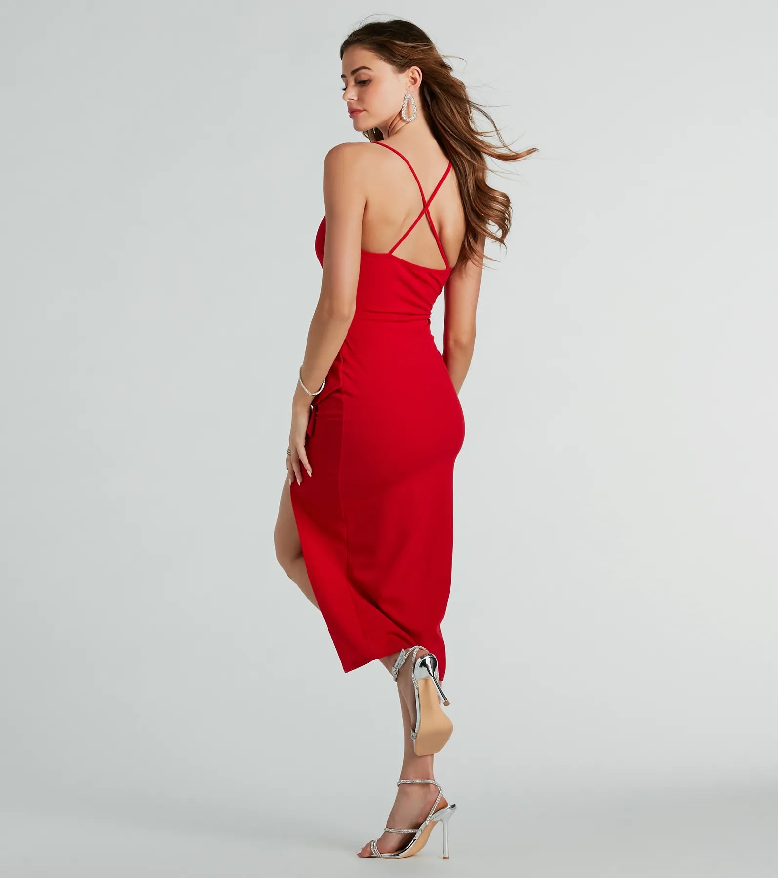 Curve Views V-Neck Ruffled Crepe Midi Dress