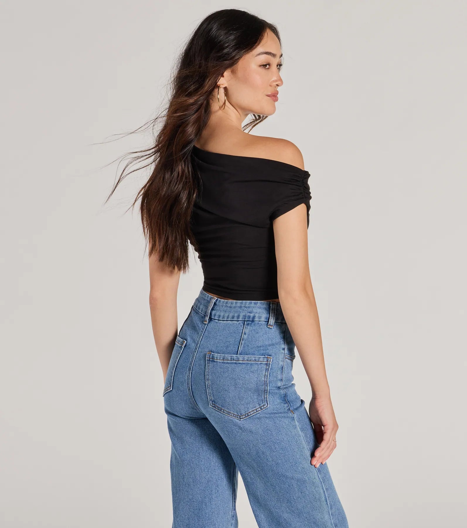 Modern Chic One-Shoulder Crop Top