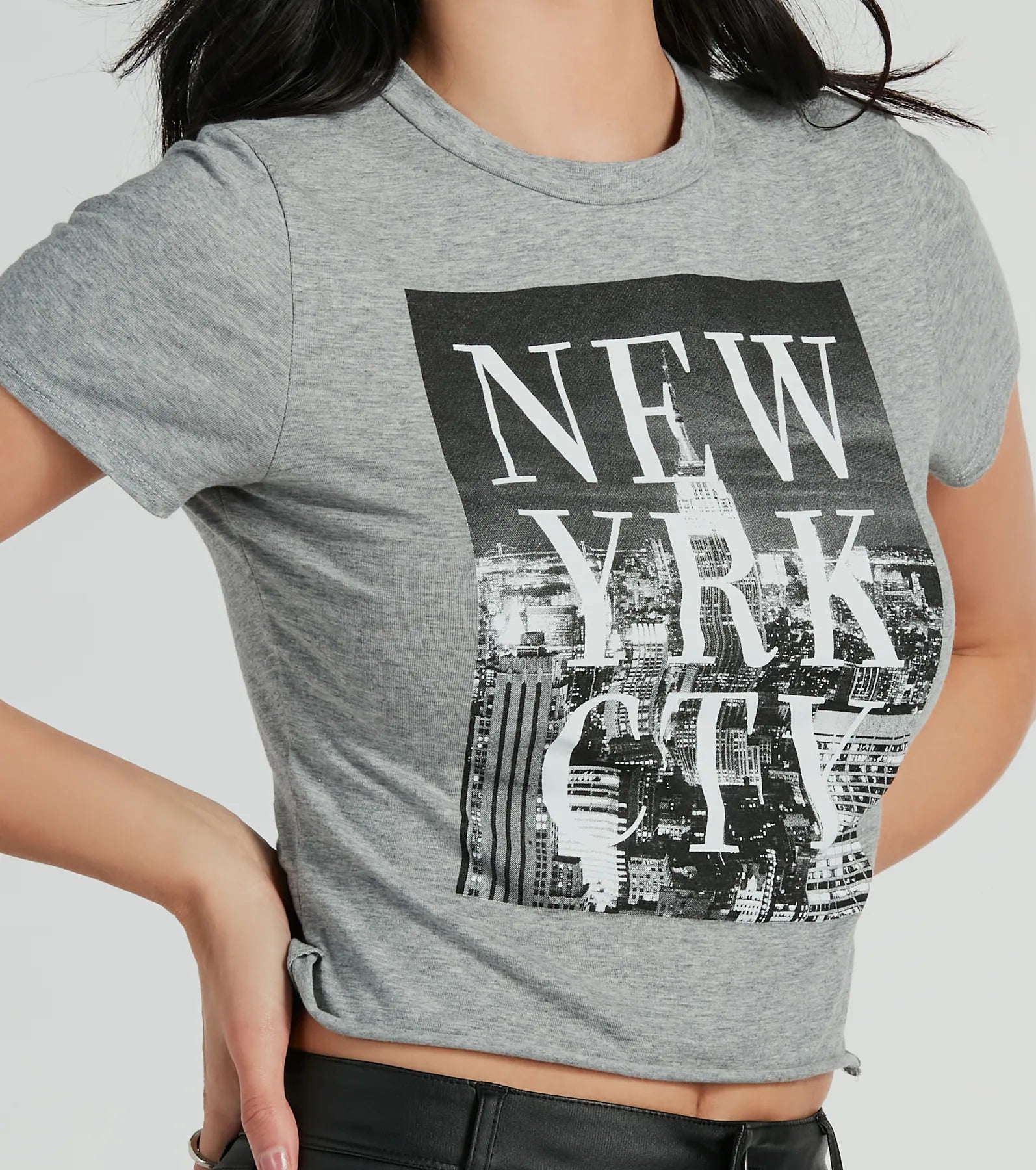 New York City Cropped Graphic Tee