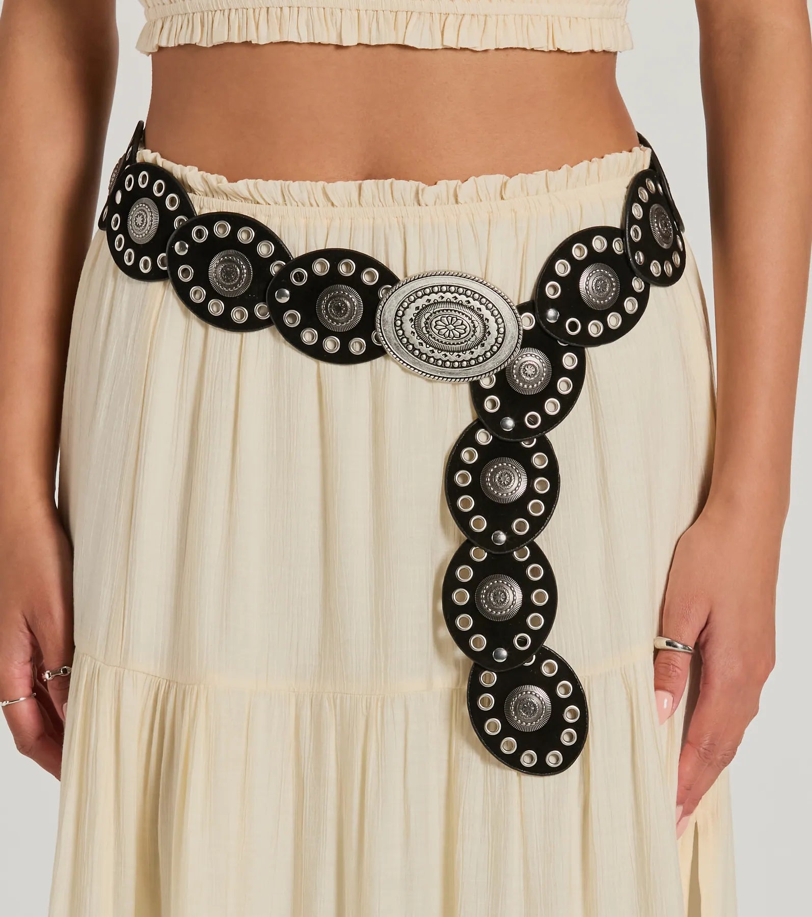 Top Prize Oval Medallion Concho Belt