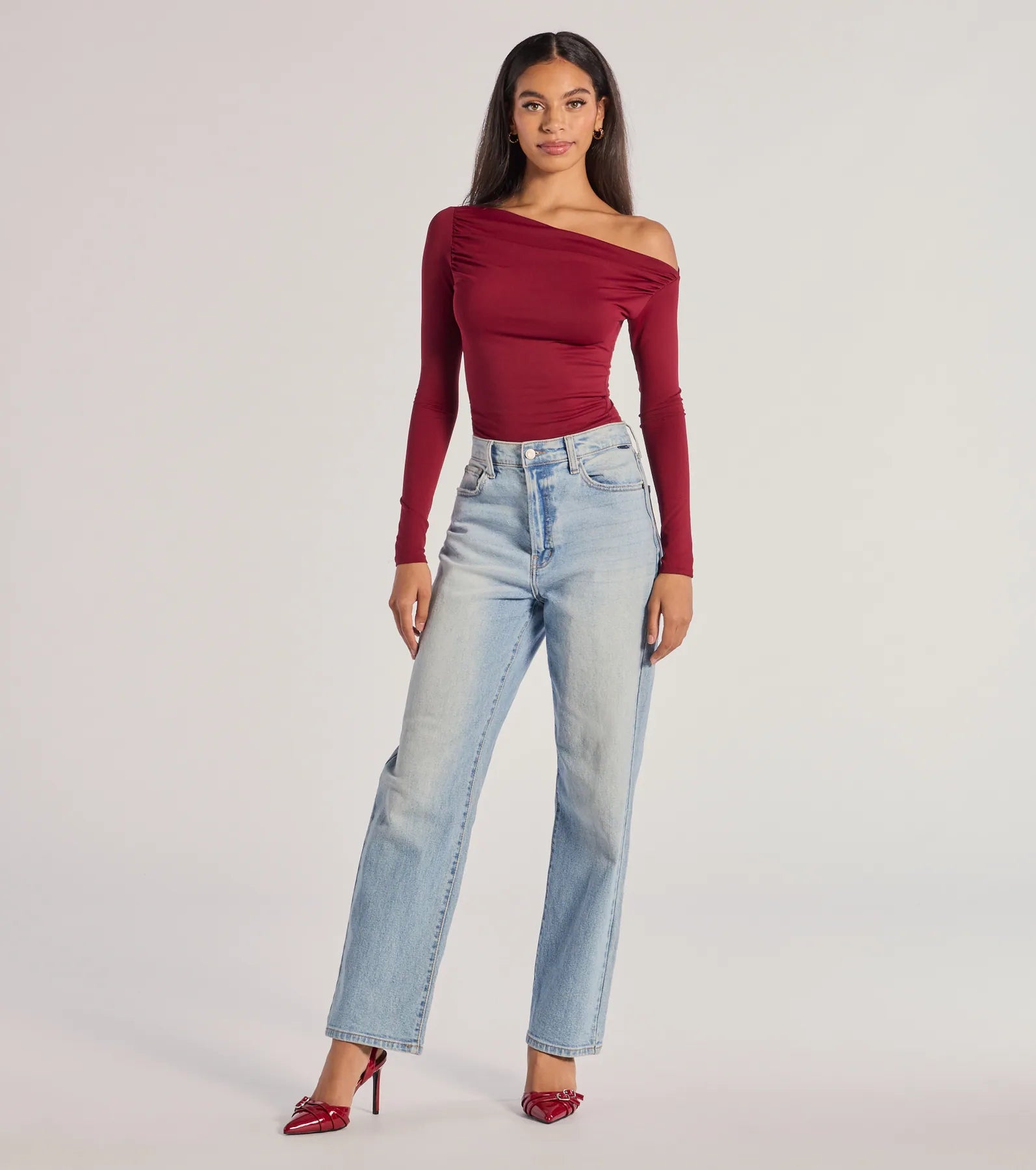 Chic Showstopper Off-The-Shoulder Top